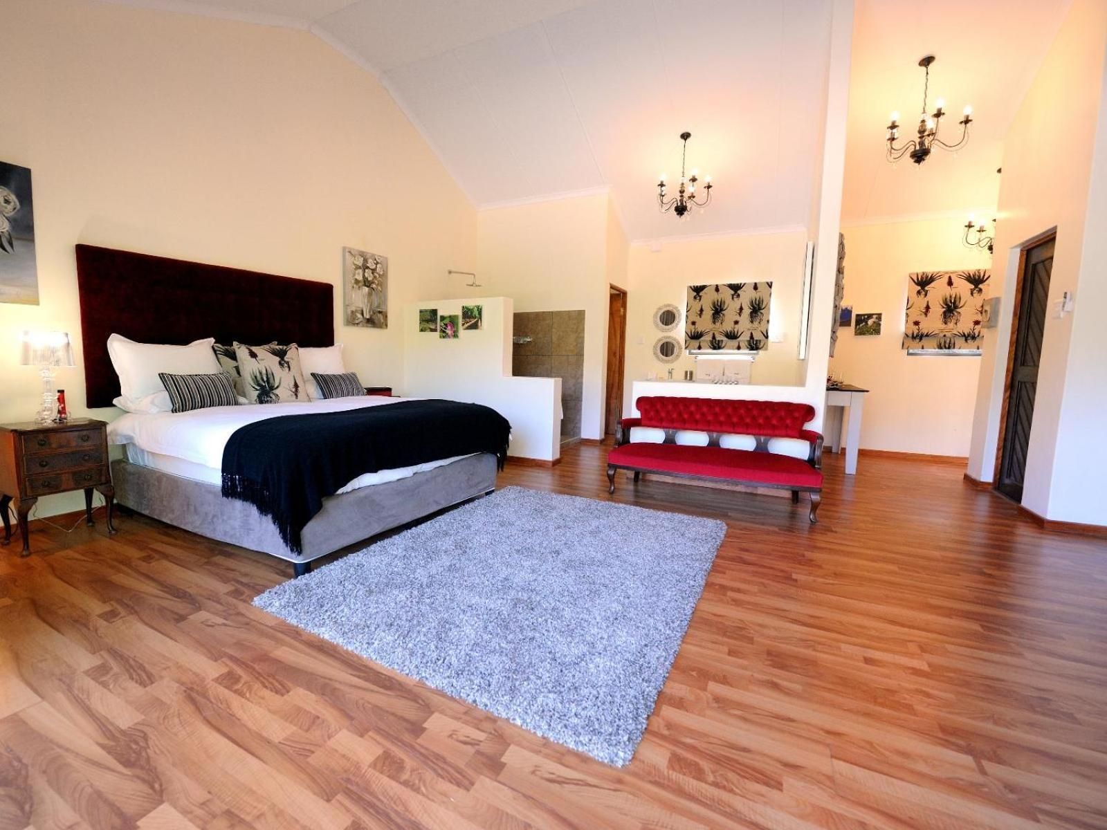 Deluxe King Suite