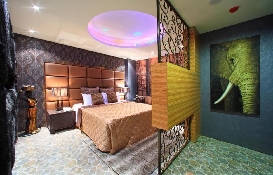 Rainbow Forest Motel Superior Double Room 3