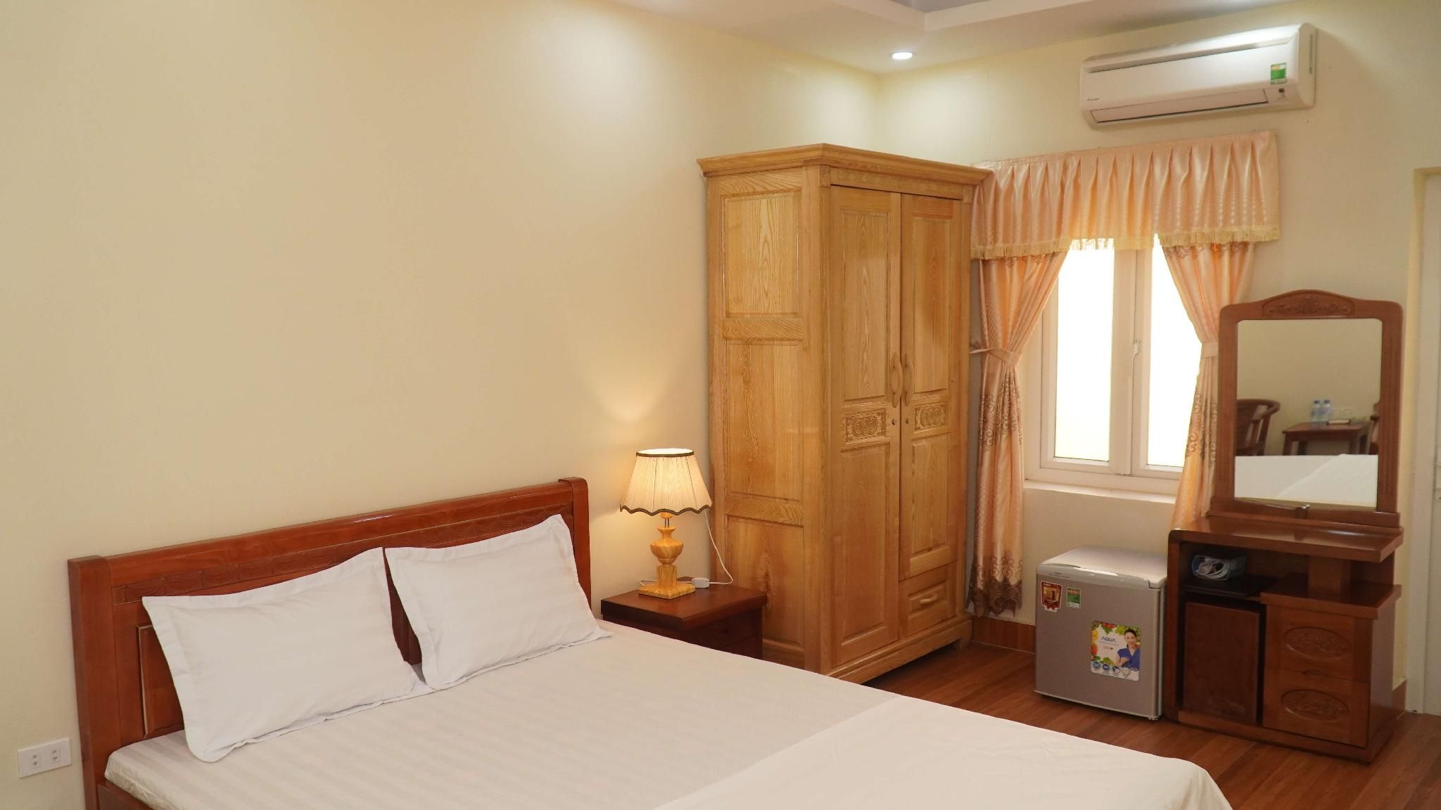 Guest House of Hai Duong Trade Union Deluxe Queen Bed