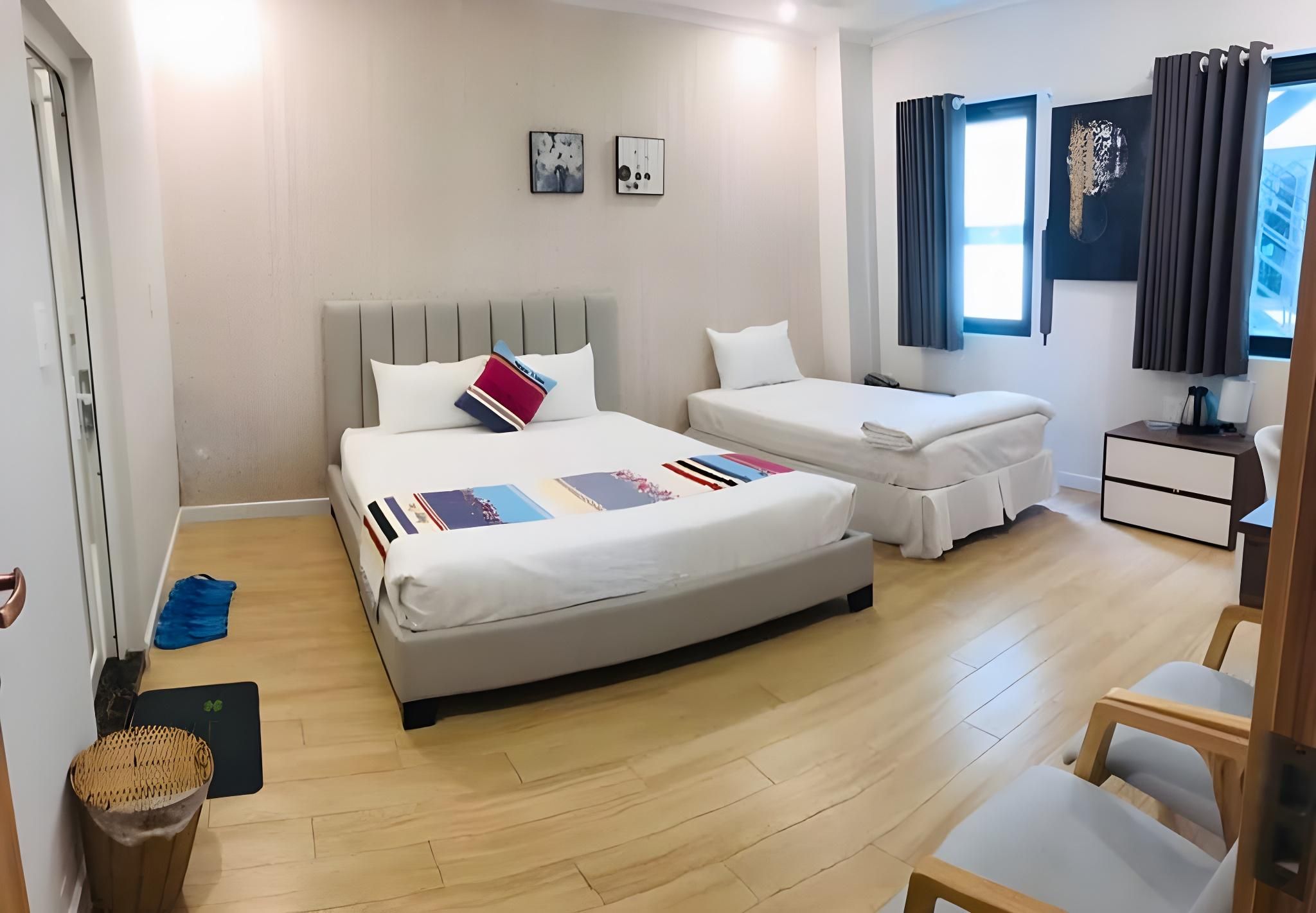 Triple Deluxe Room