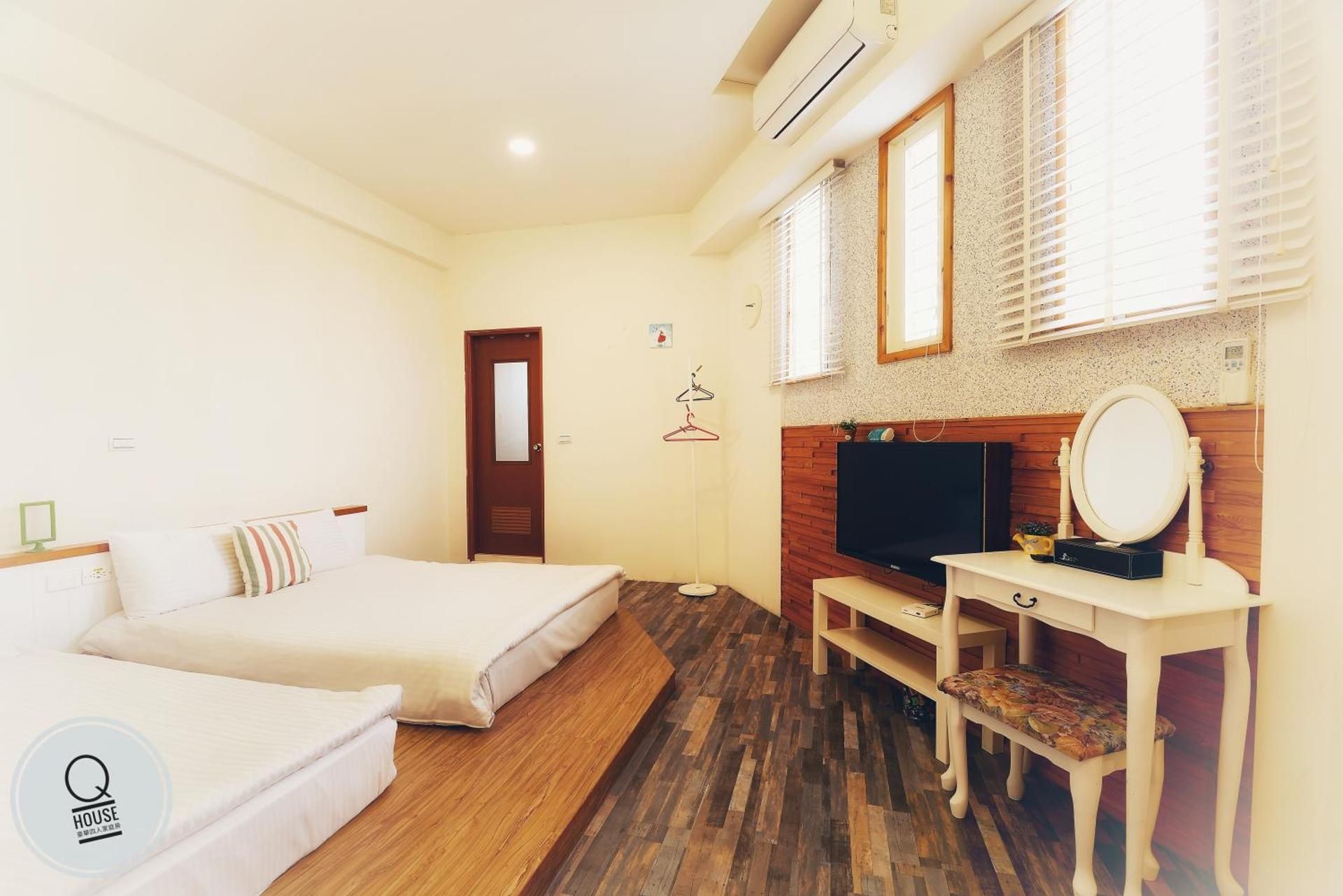 Quadruple Twin Room