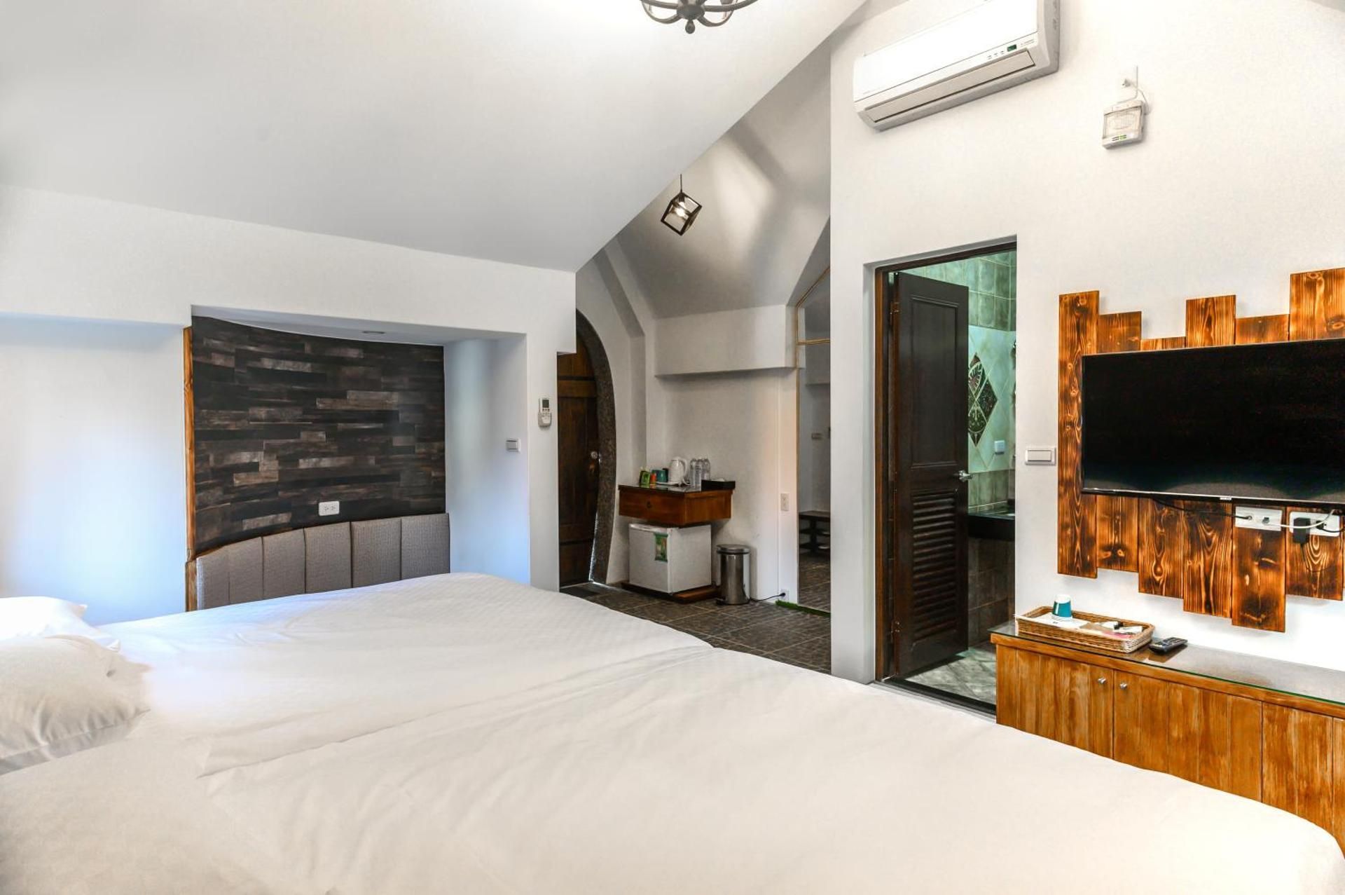 Quadruple Room with Shower