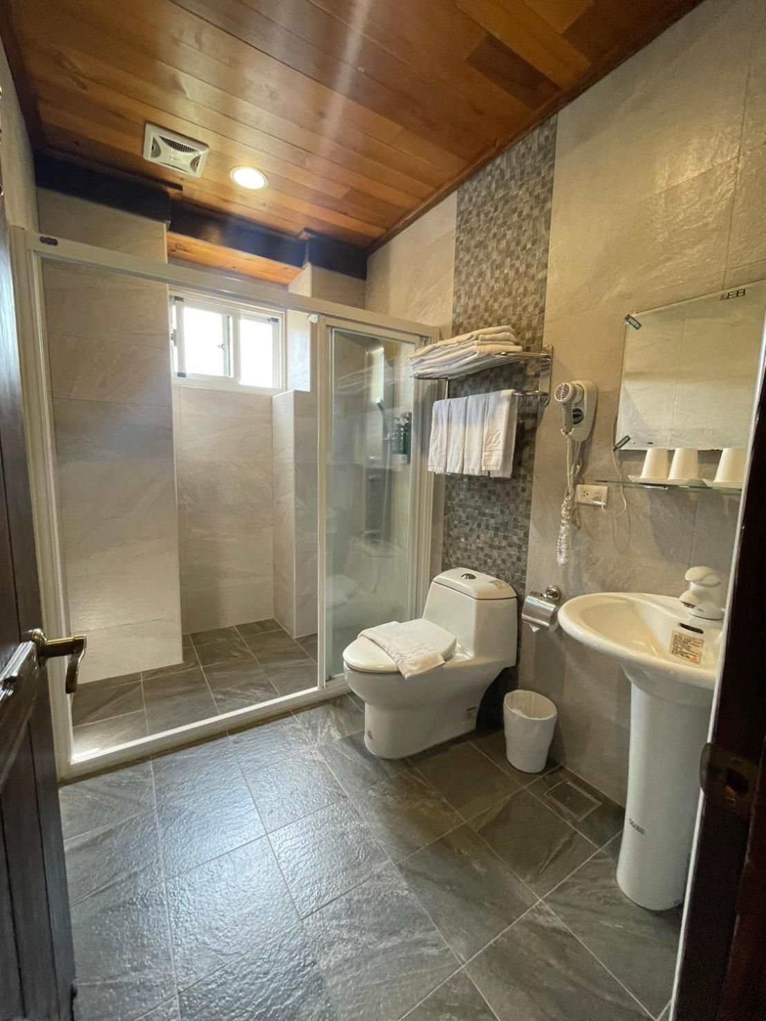 Brest Bed & Breakfast Double Classic 3