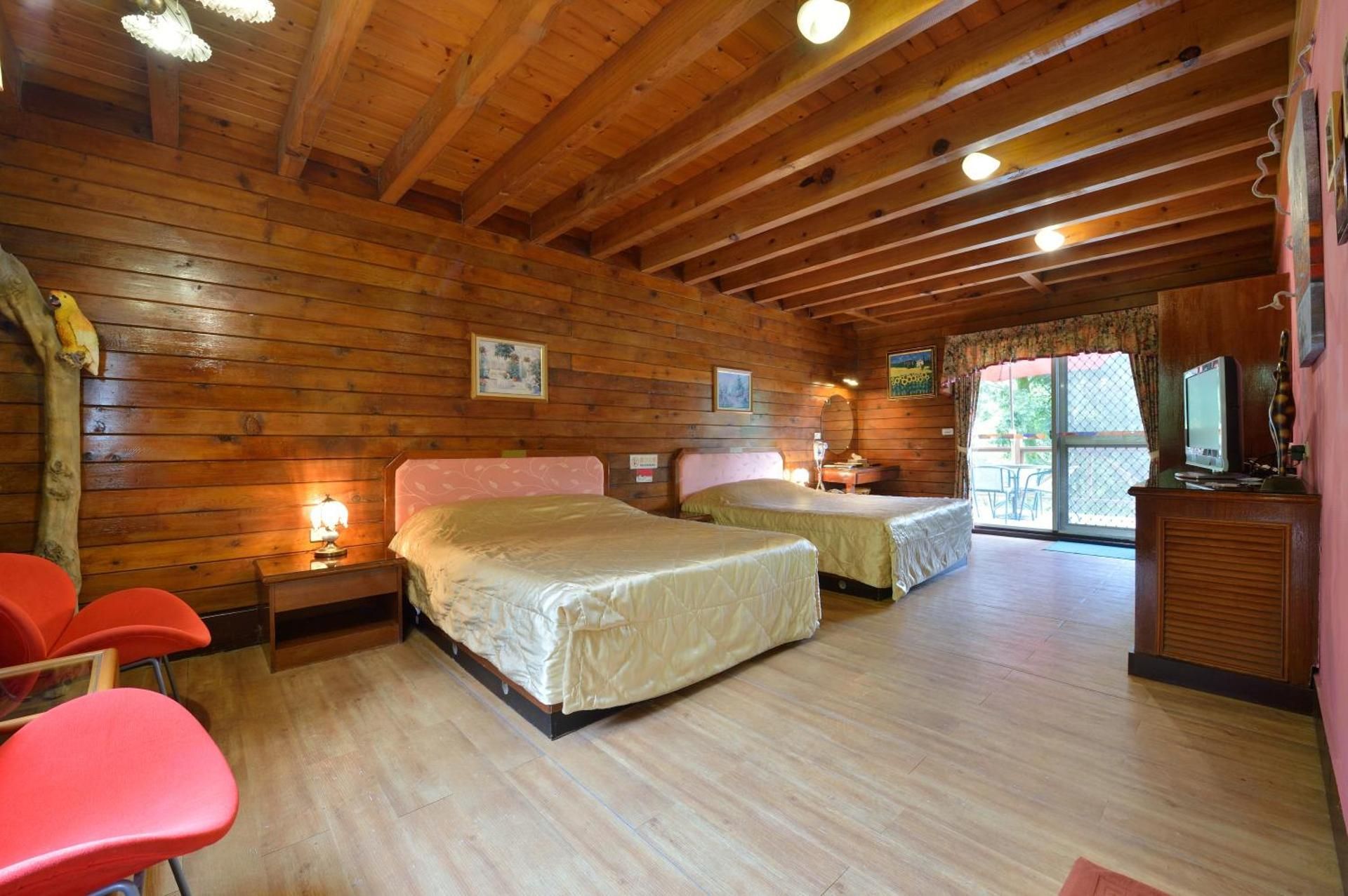 Quad Room