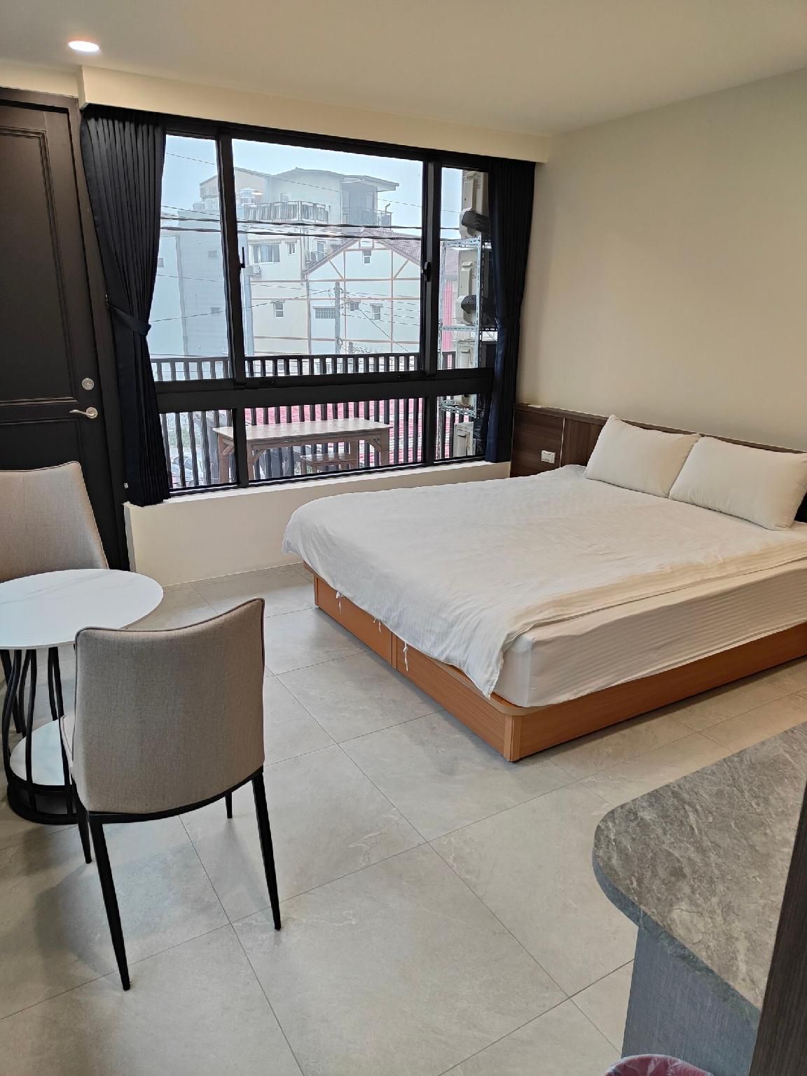 Panoramic Room with Balcony