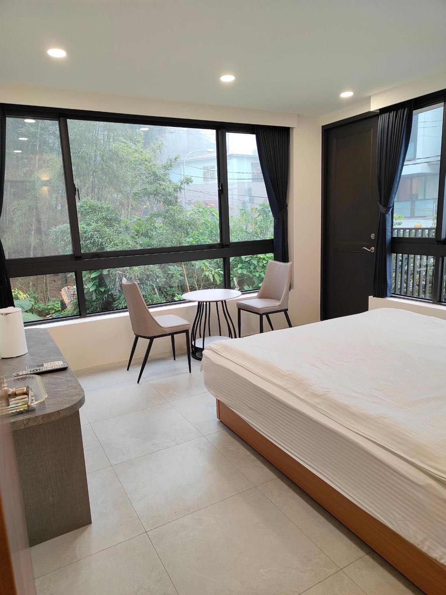 Deluxe Double Room with Balcony