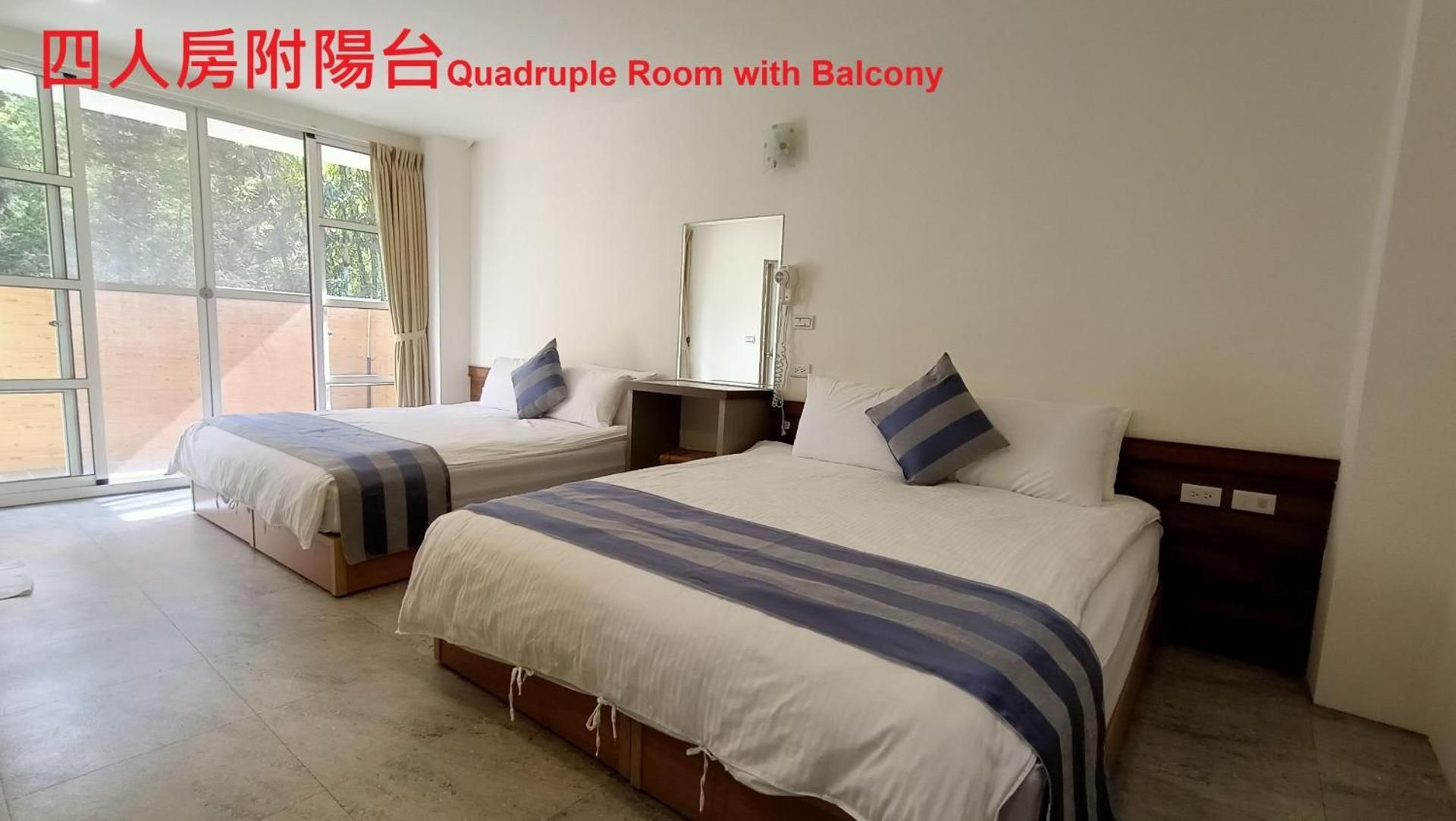 Standard Quadruple Room