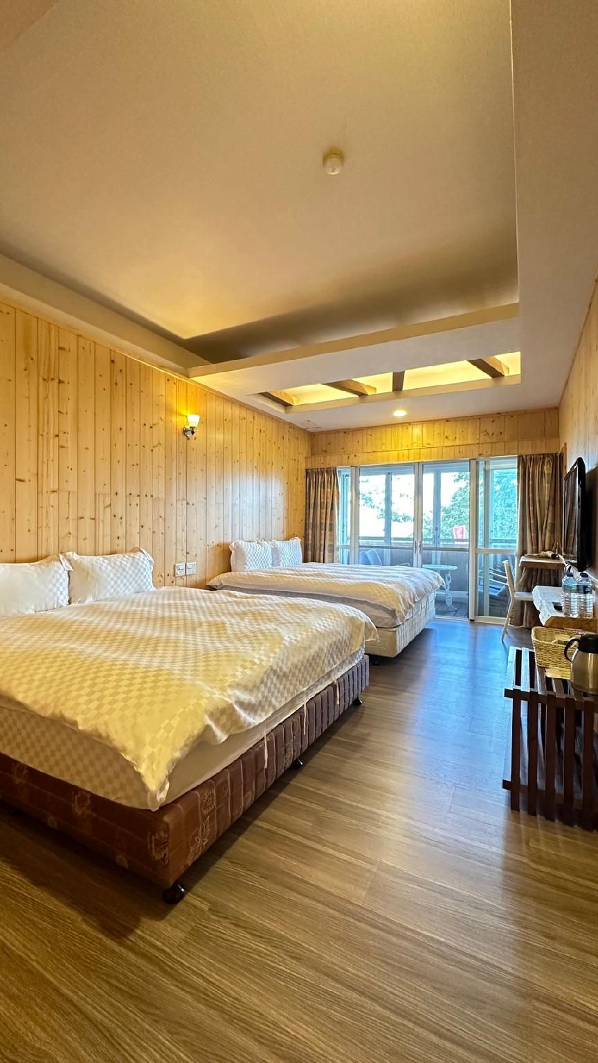 Deluxe Room for 4 People