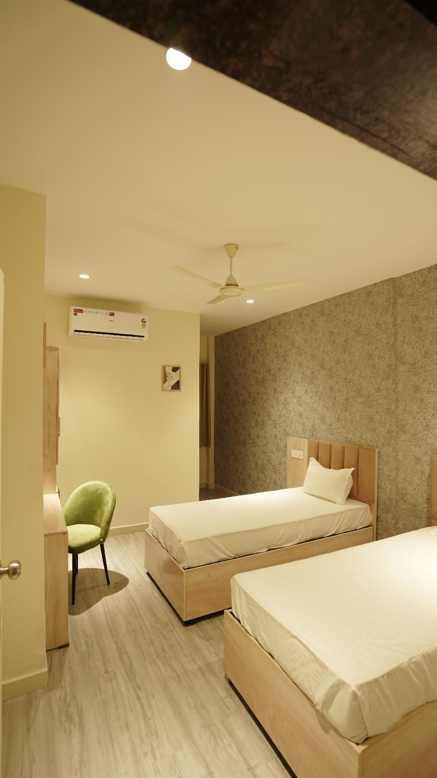 Deluxe Double or Twin