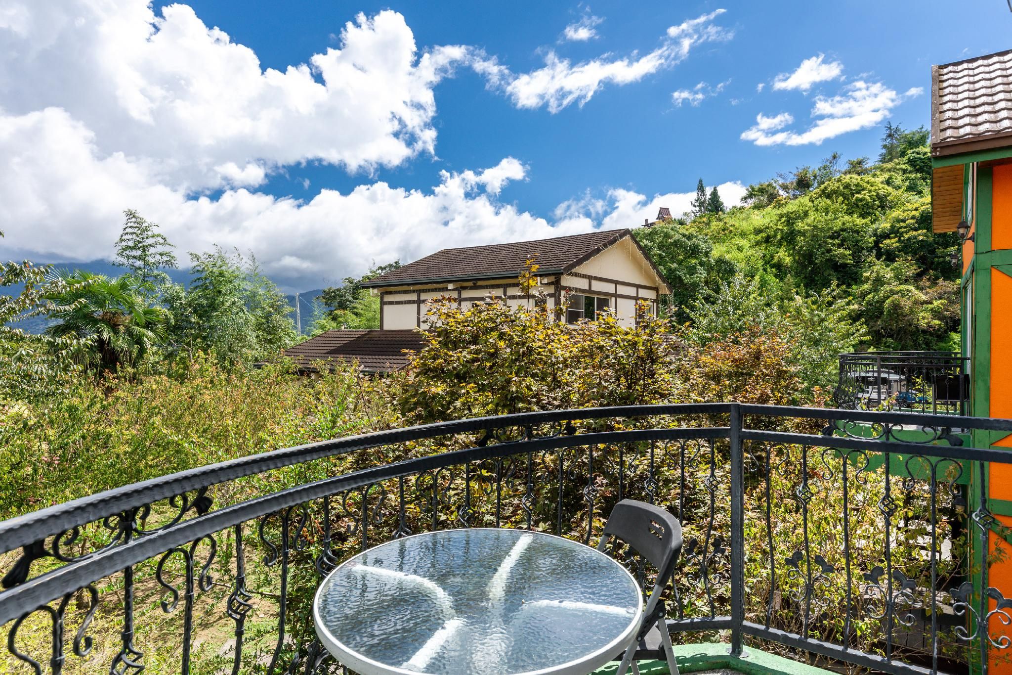 Qing Jing Star Home Stay Extra Large Suite 2