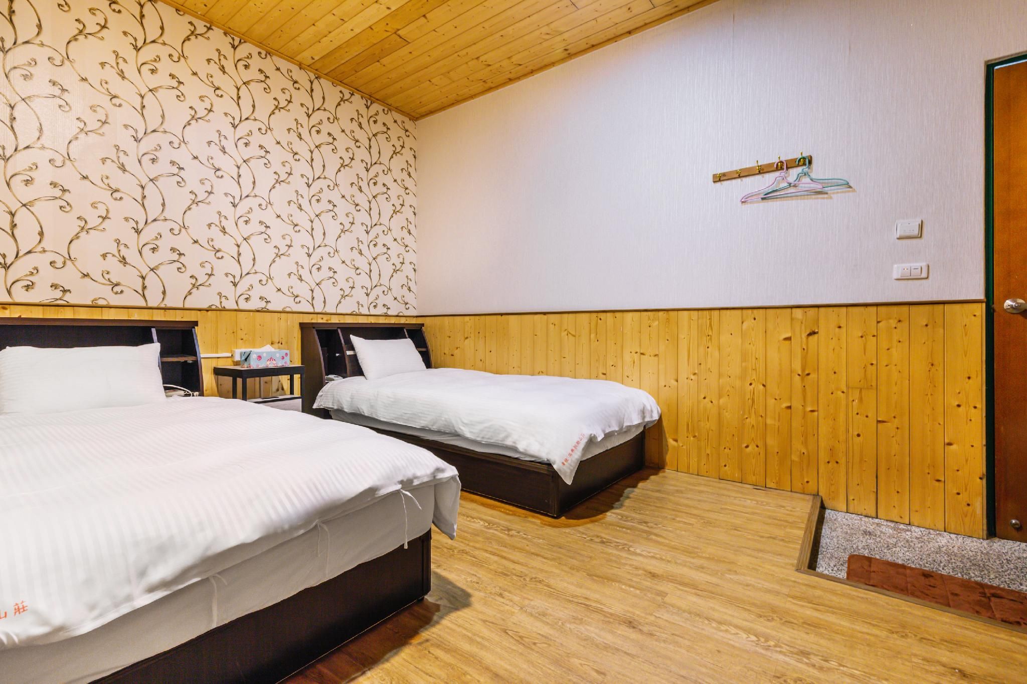 Qing Jing Star Home Stay Twin Room 2