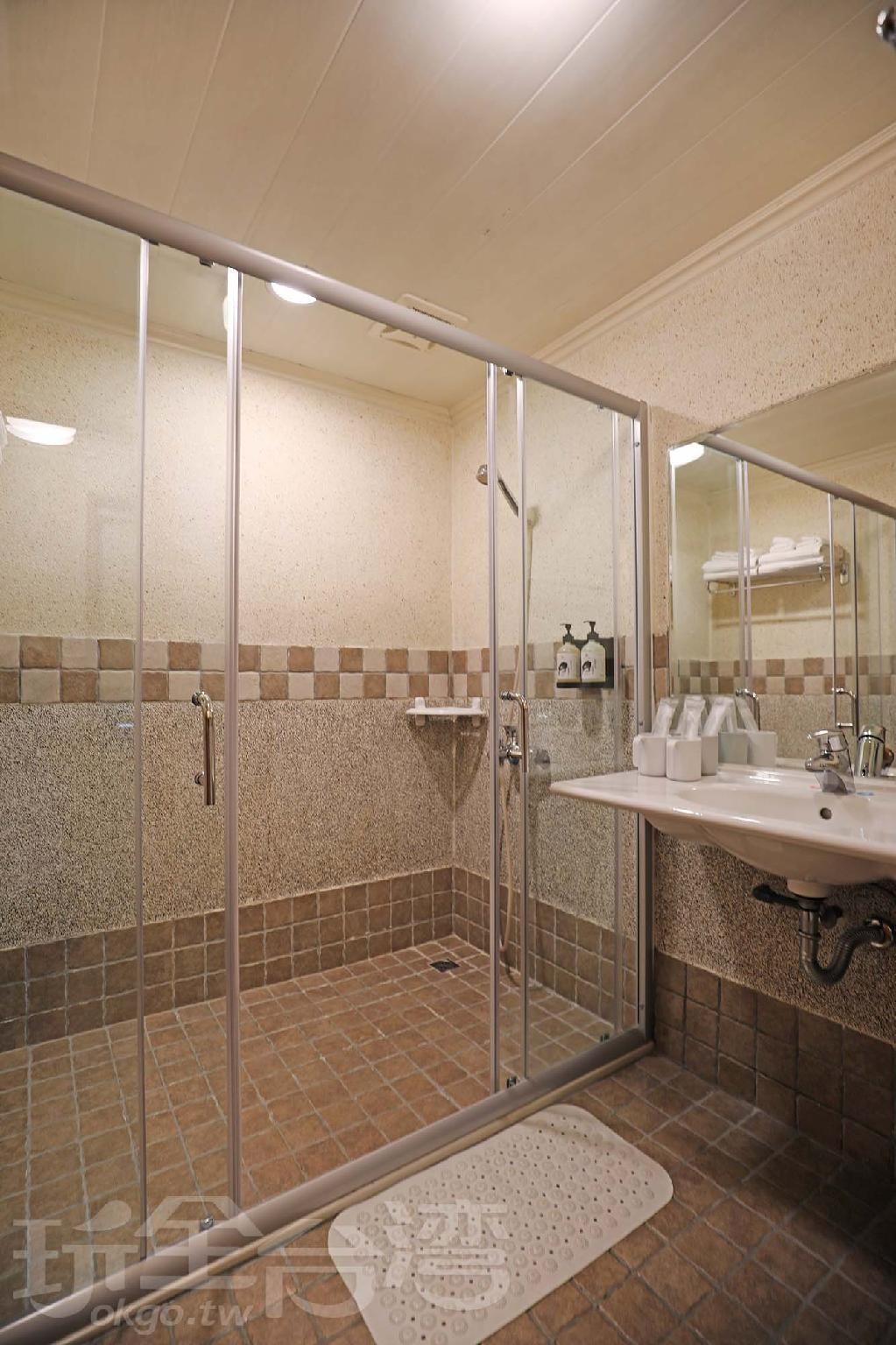 Duplex Quadruple Room