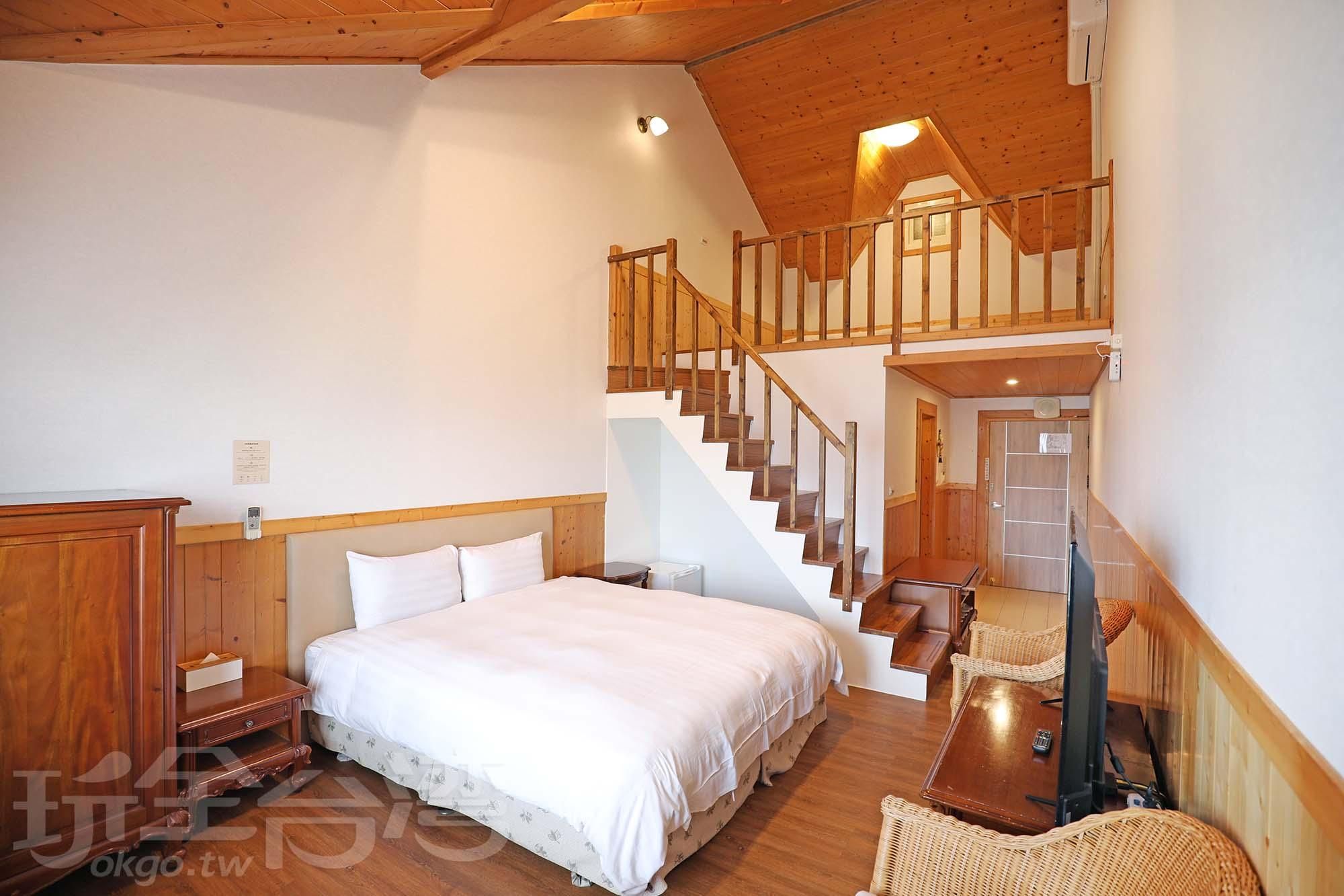 Duplex Quadruple Room