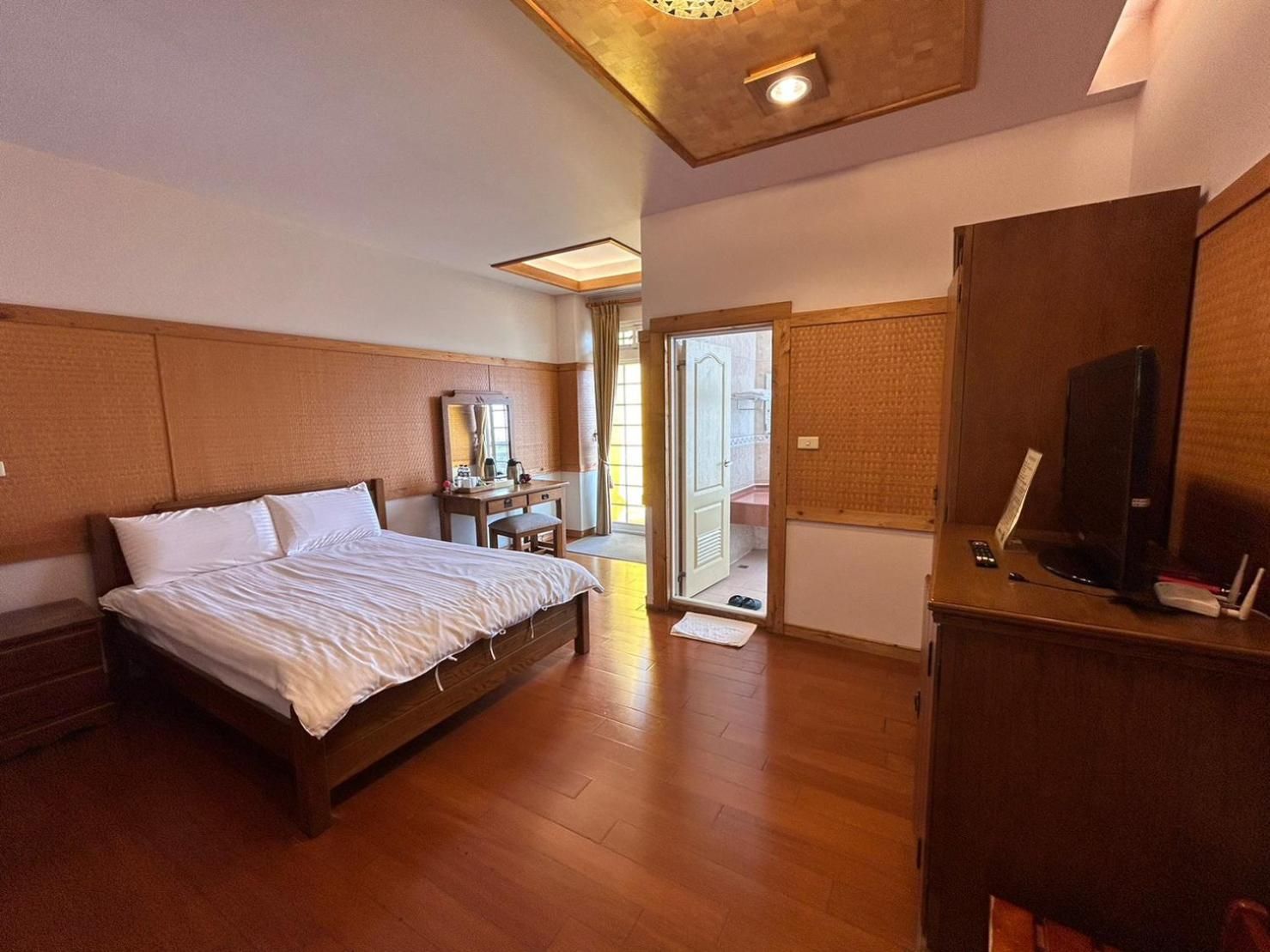 Double Room with View