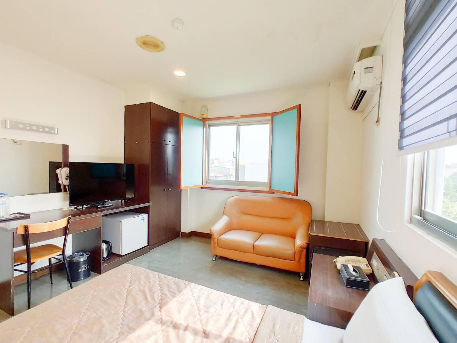 Royal Business Hotel VIP Suite 3