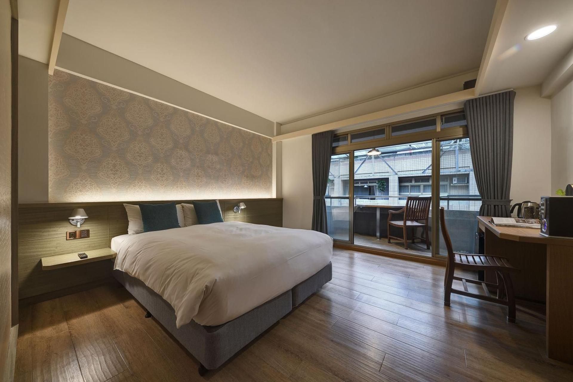 Double Room with Balcony