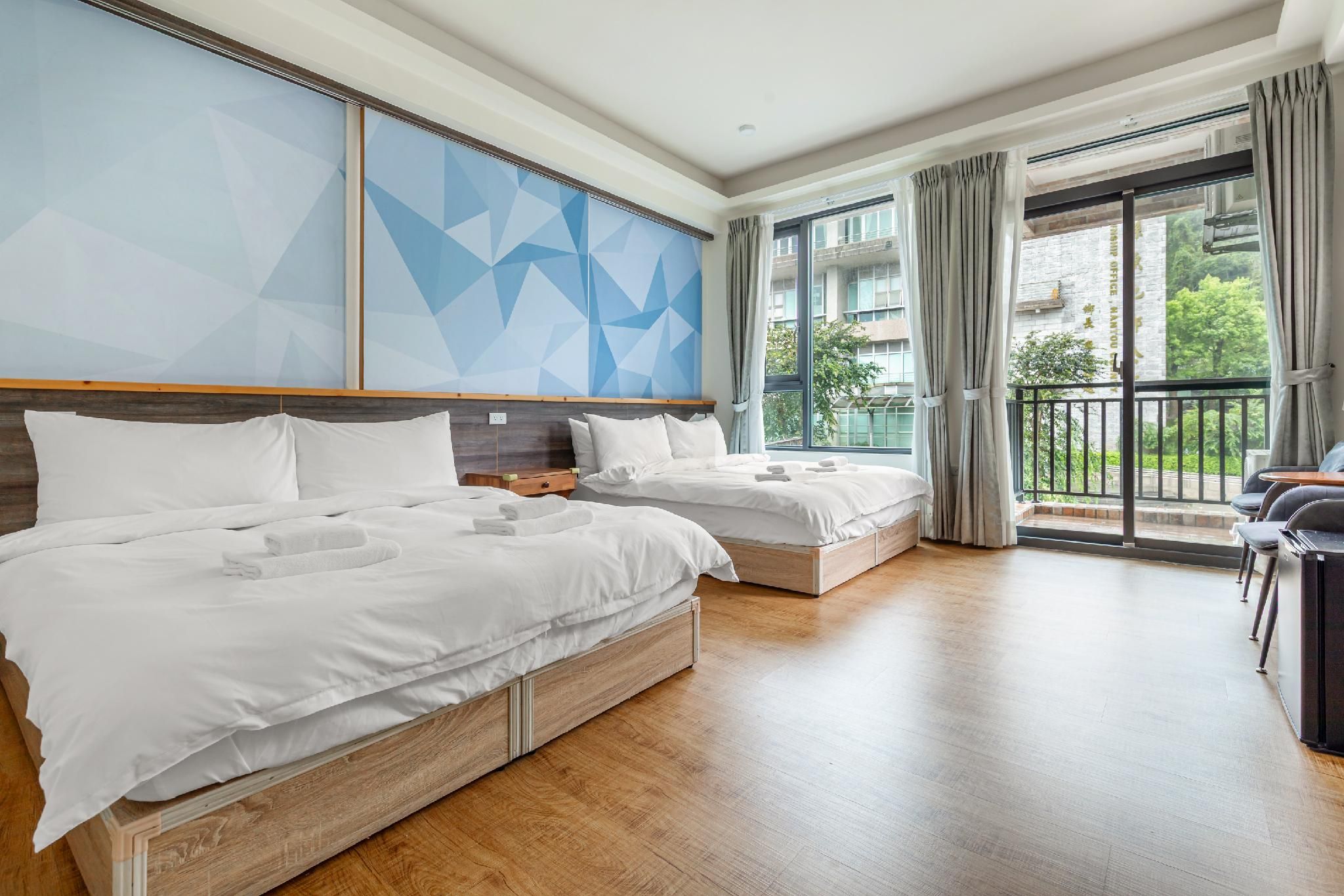 Quadruple Room with Balcony