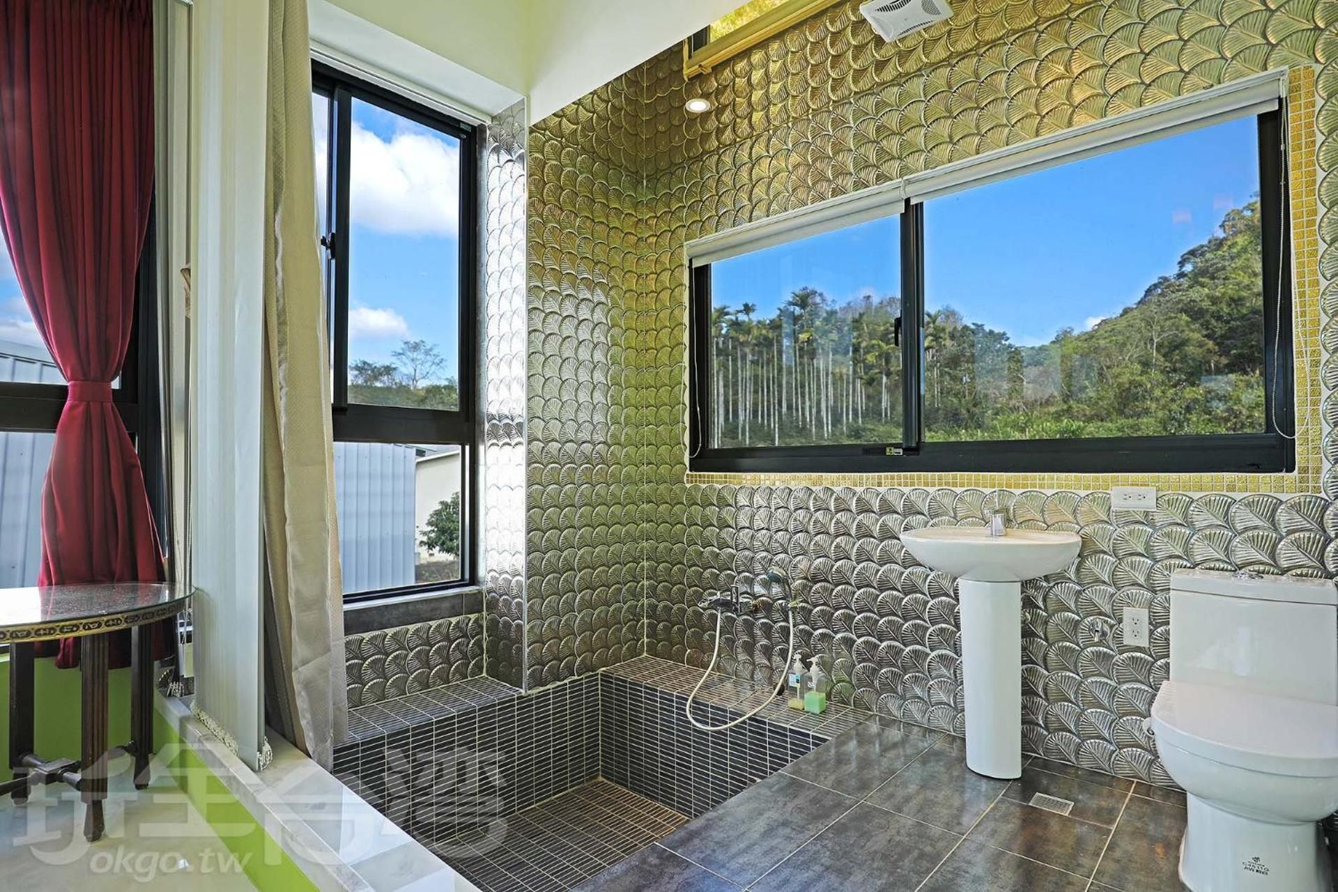 Double Room with Mountain View