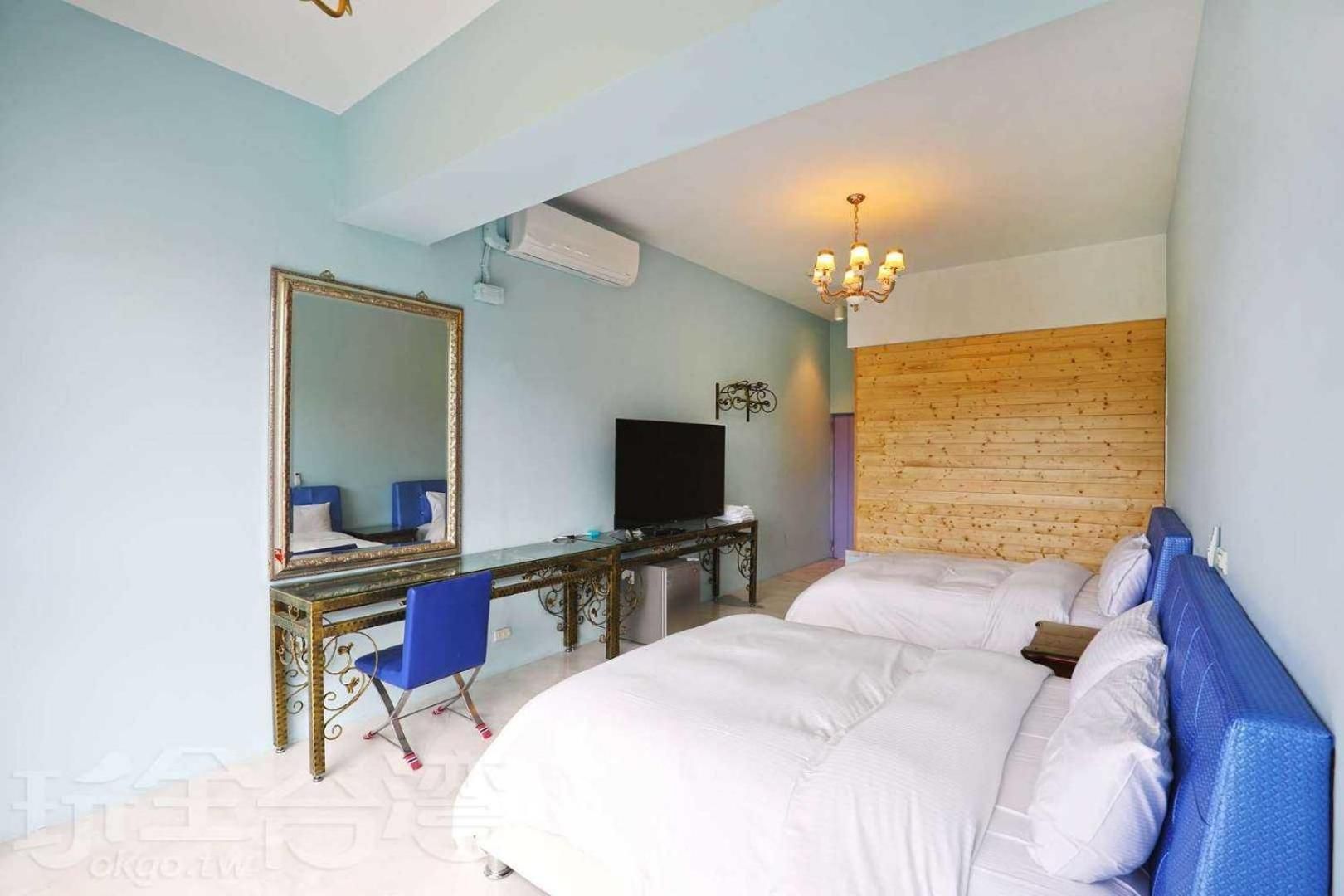 Quadruple Room with Mountain View