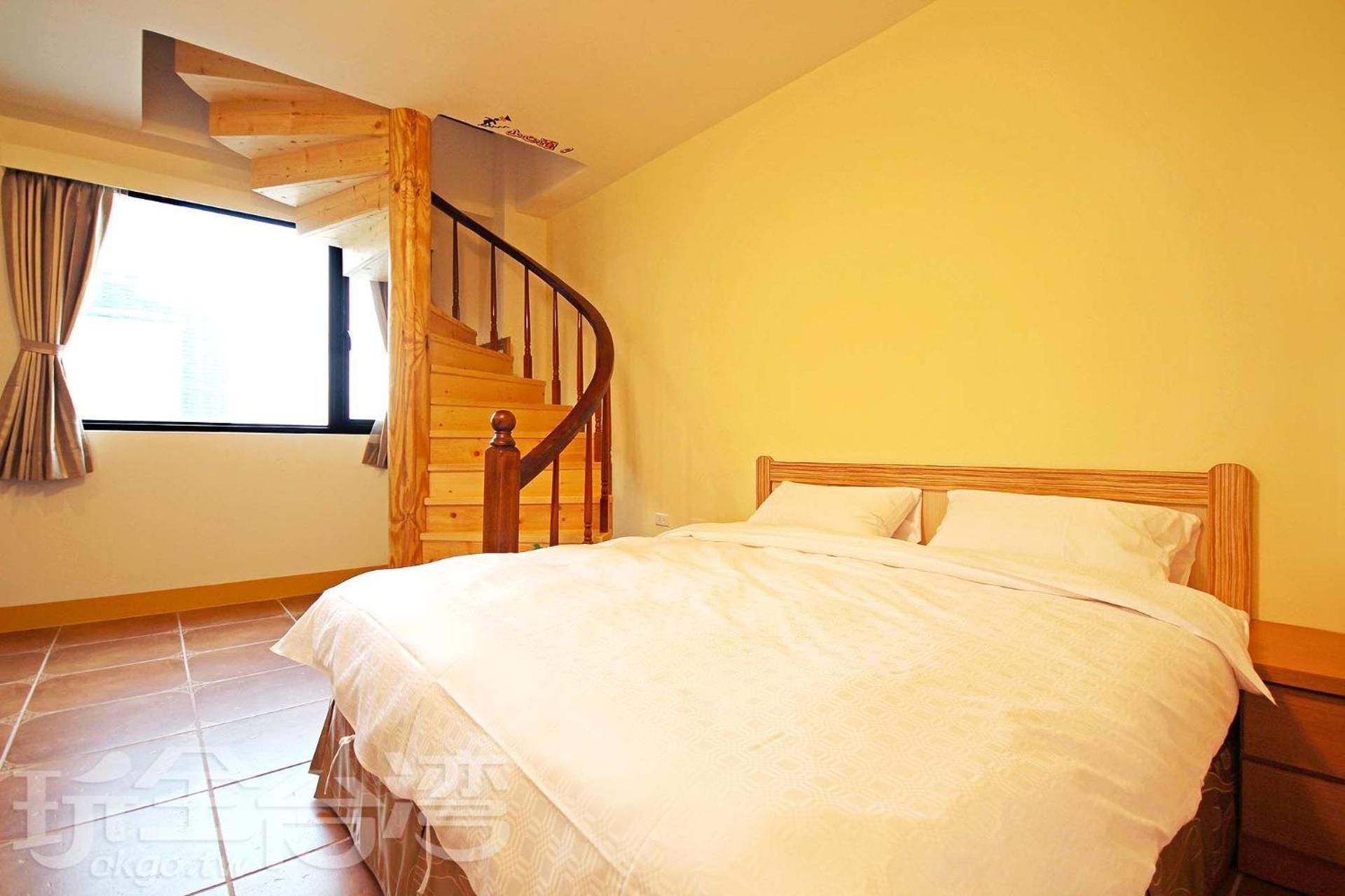 Traveler Guest House Family Room 2