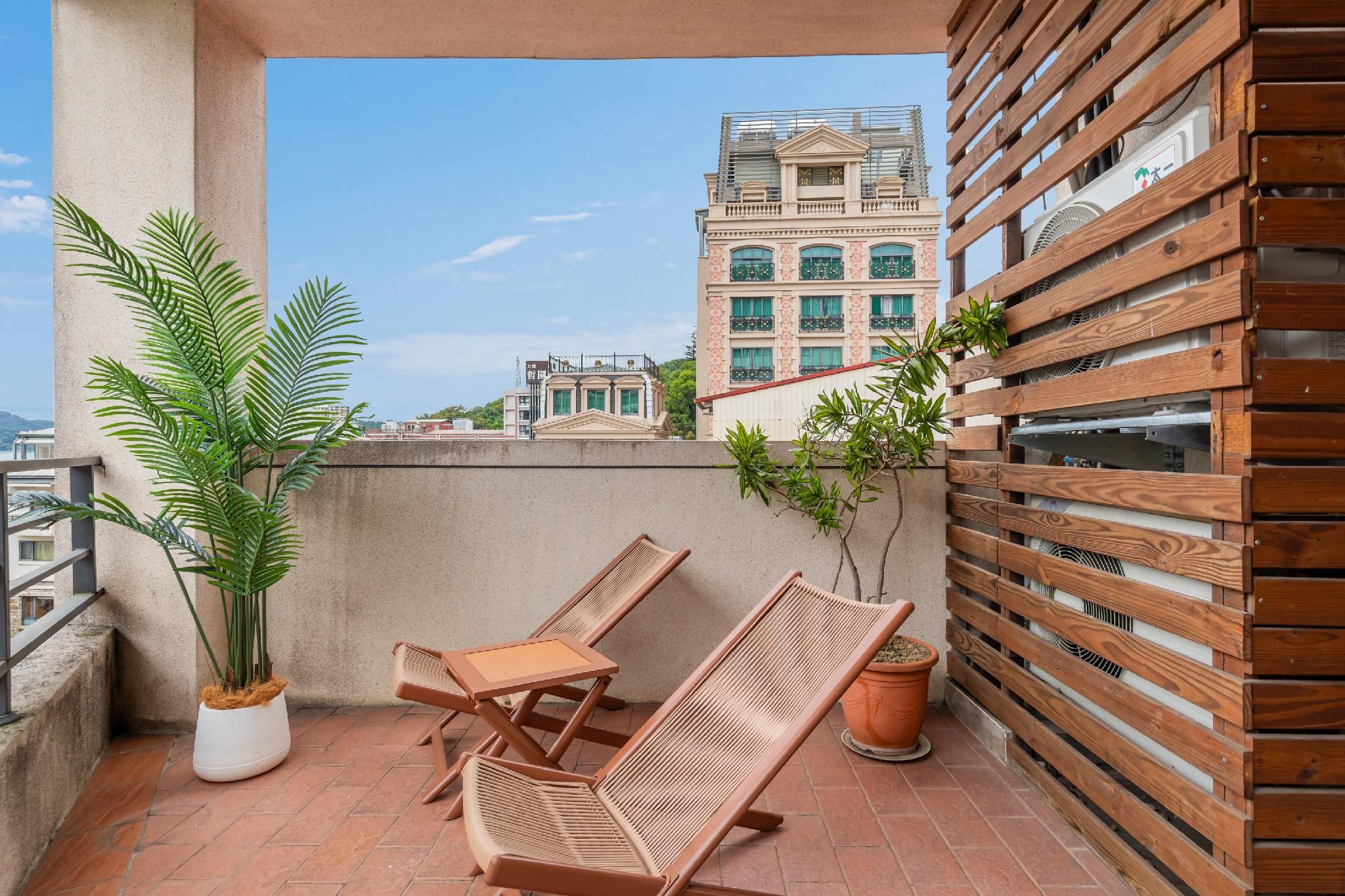 Deluxe Double Room with Balcony