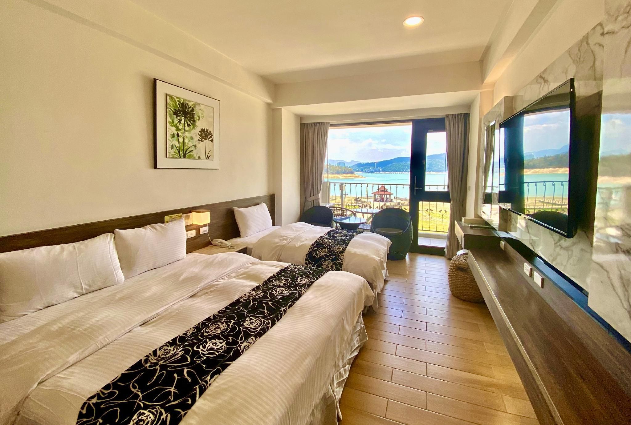 Lake View Triple