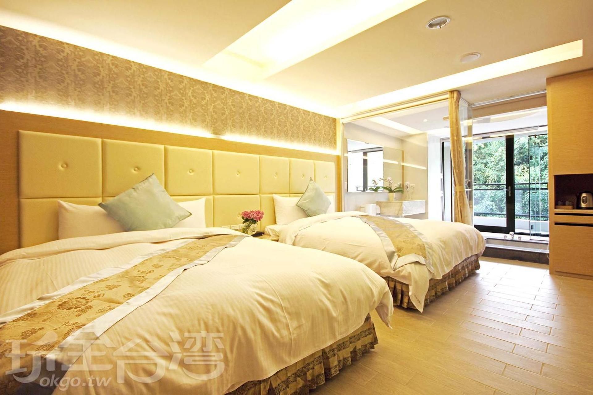 Quadruple Room with Balcony