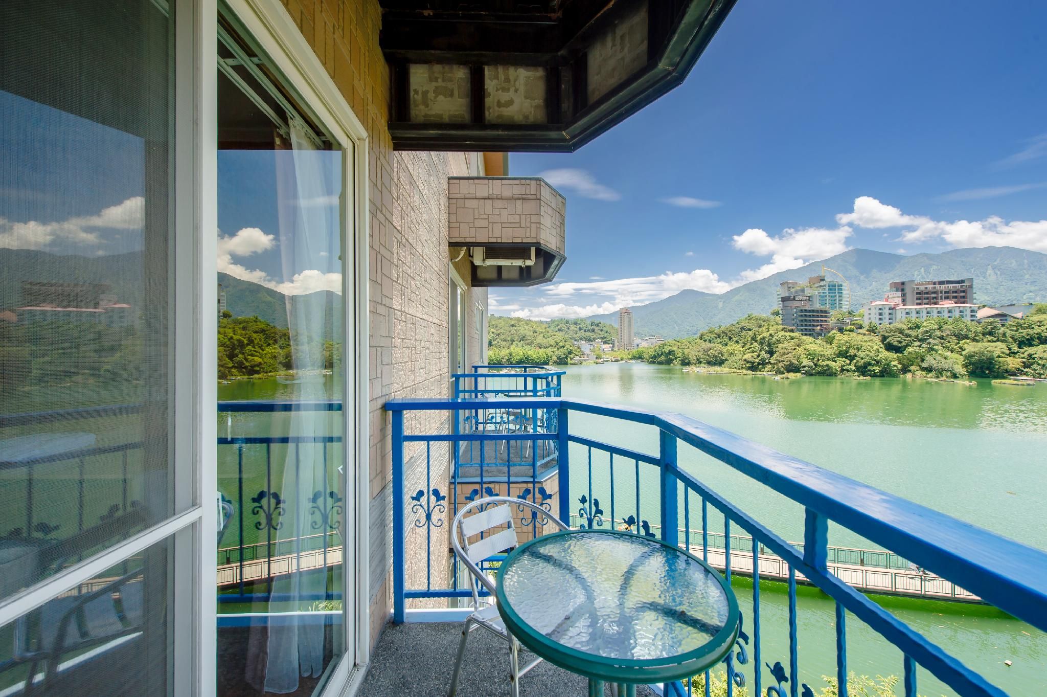 B&B sun moon lake Mountain View Double 2
