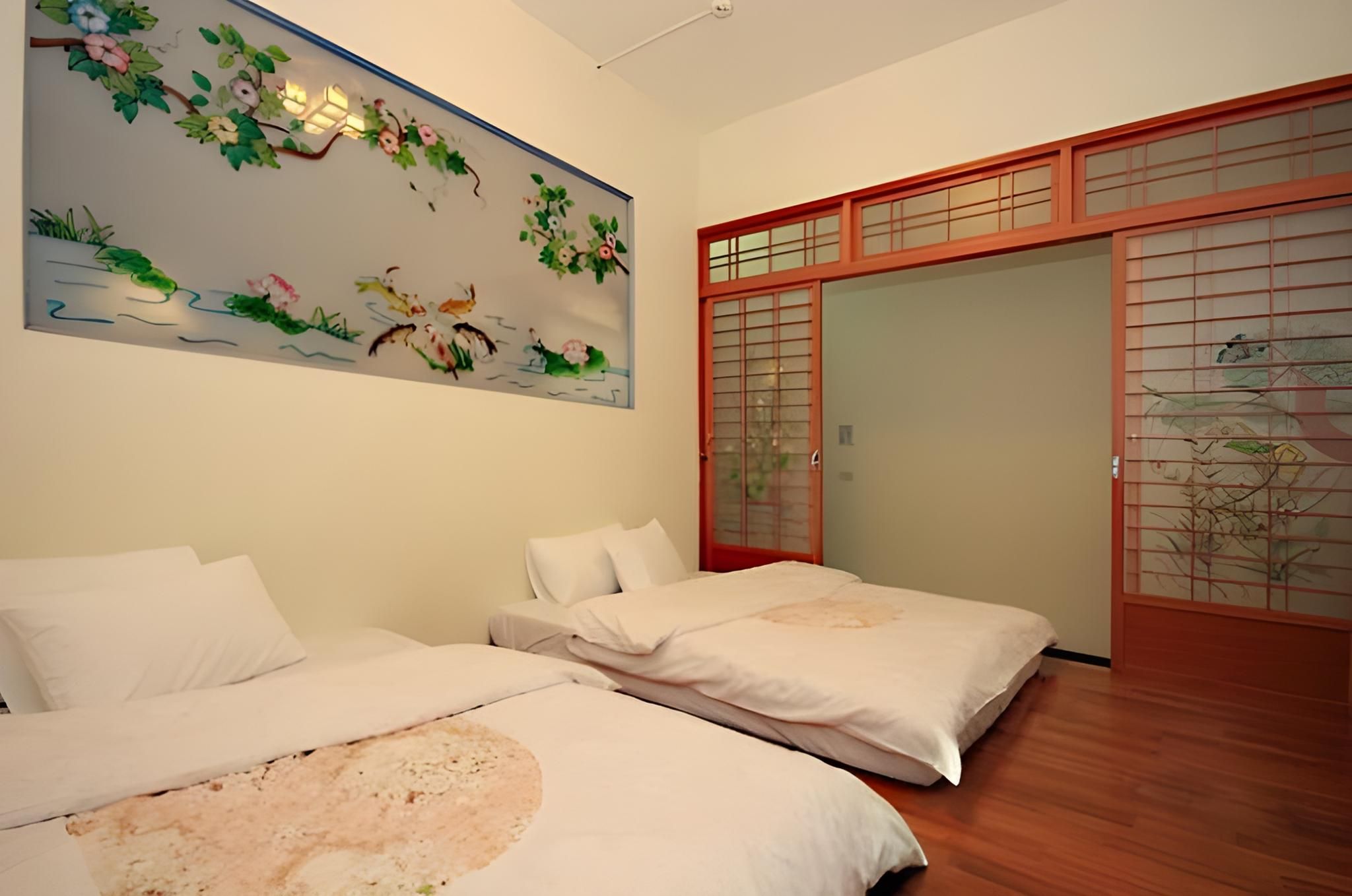 Japanese Style with Shared Bathroom