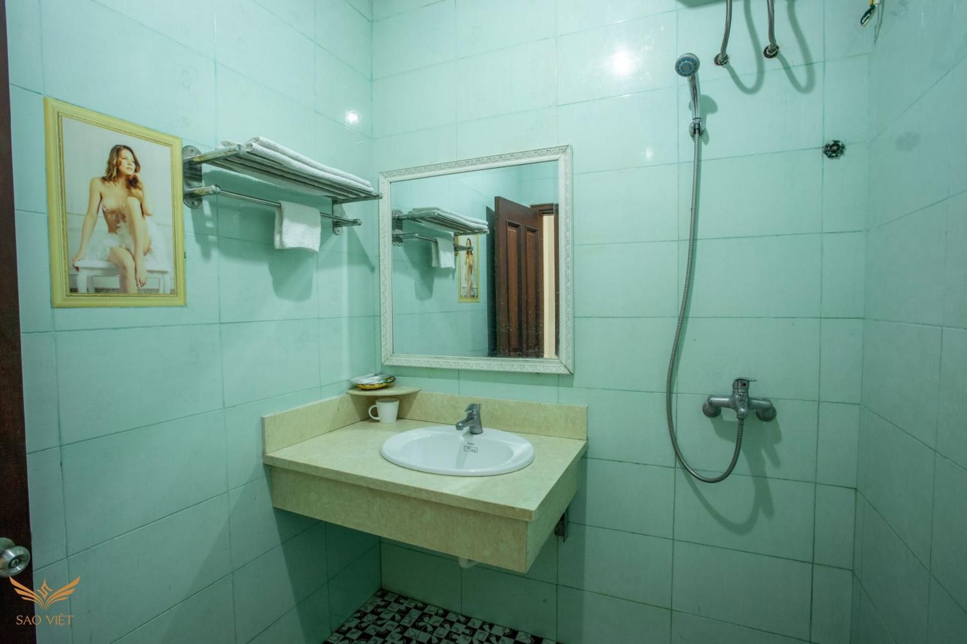 Room with 3 Single Beds