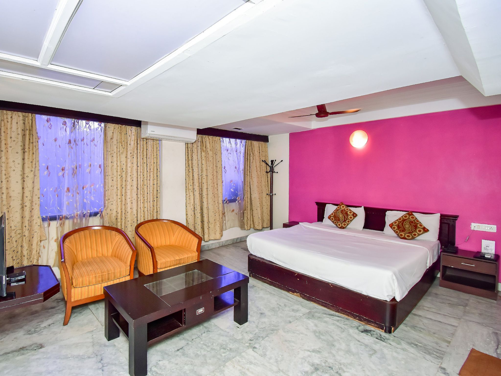 Metro Park Inn Club 3