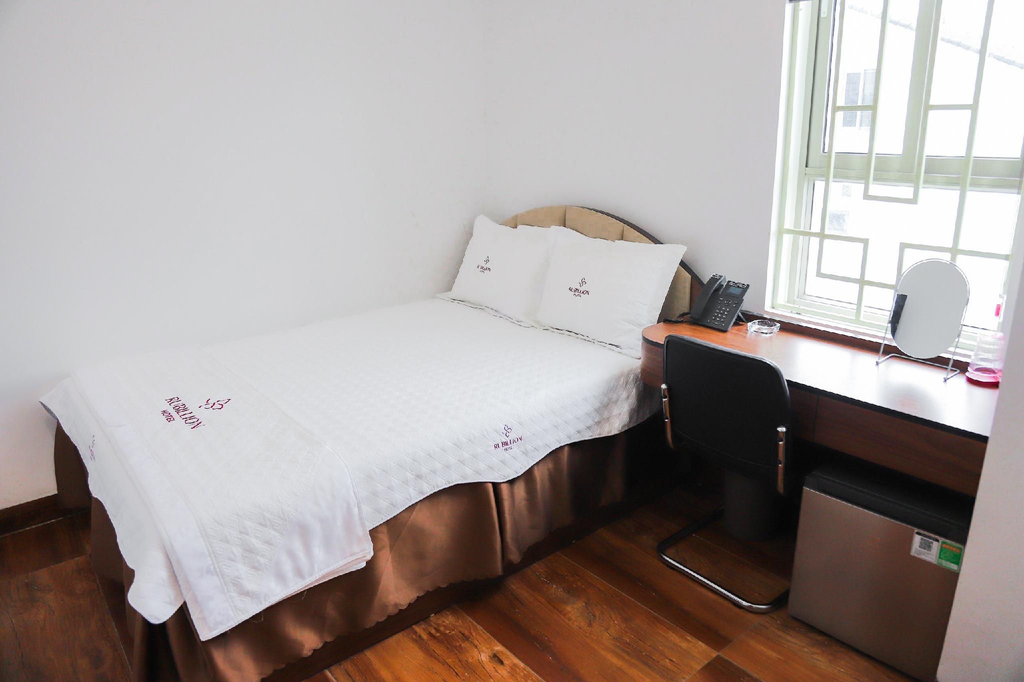 Standard - 1 Double Bed
