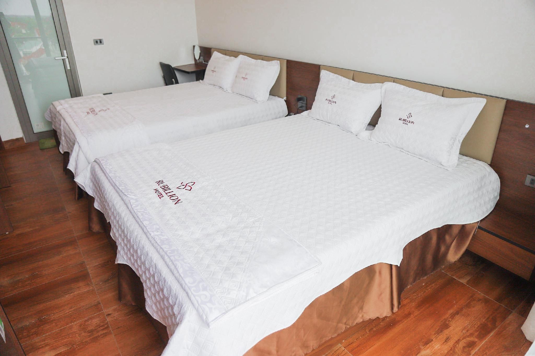 Balcony Deluxe Twin Room