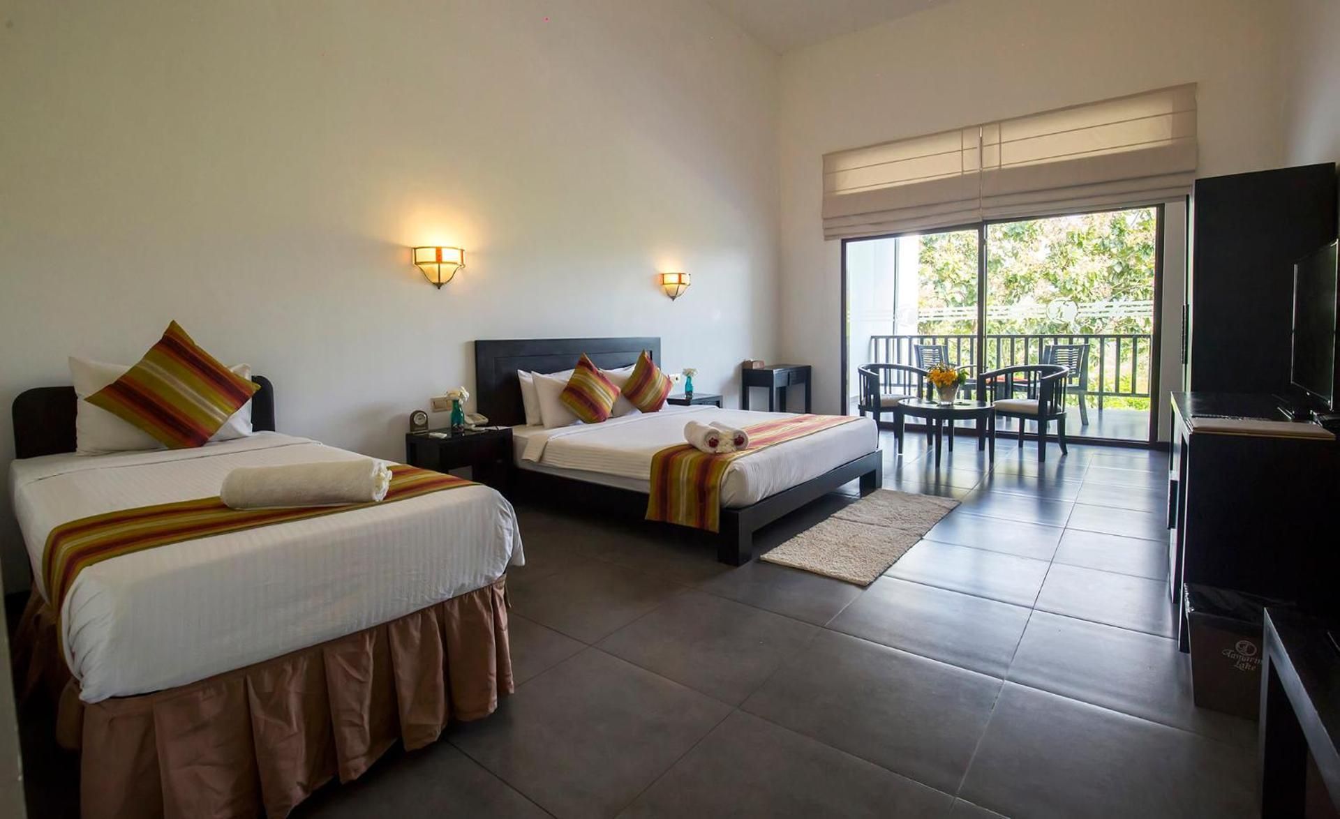 Triple Room
