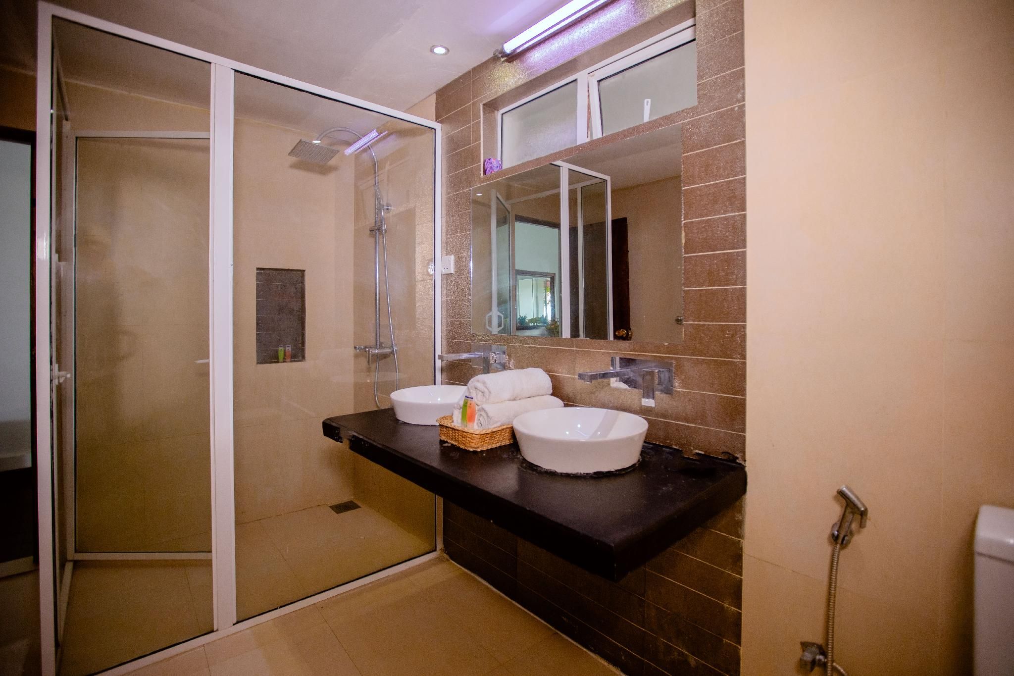 Lake Wind Resort  Triple Deluxe 3