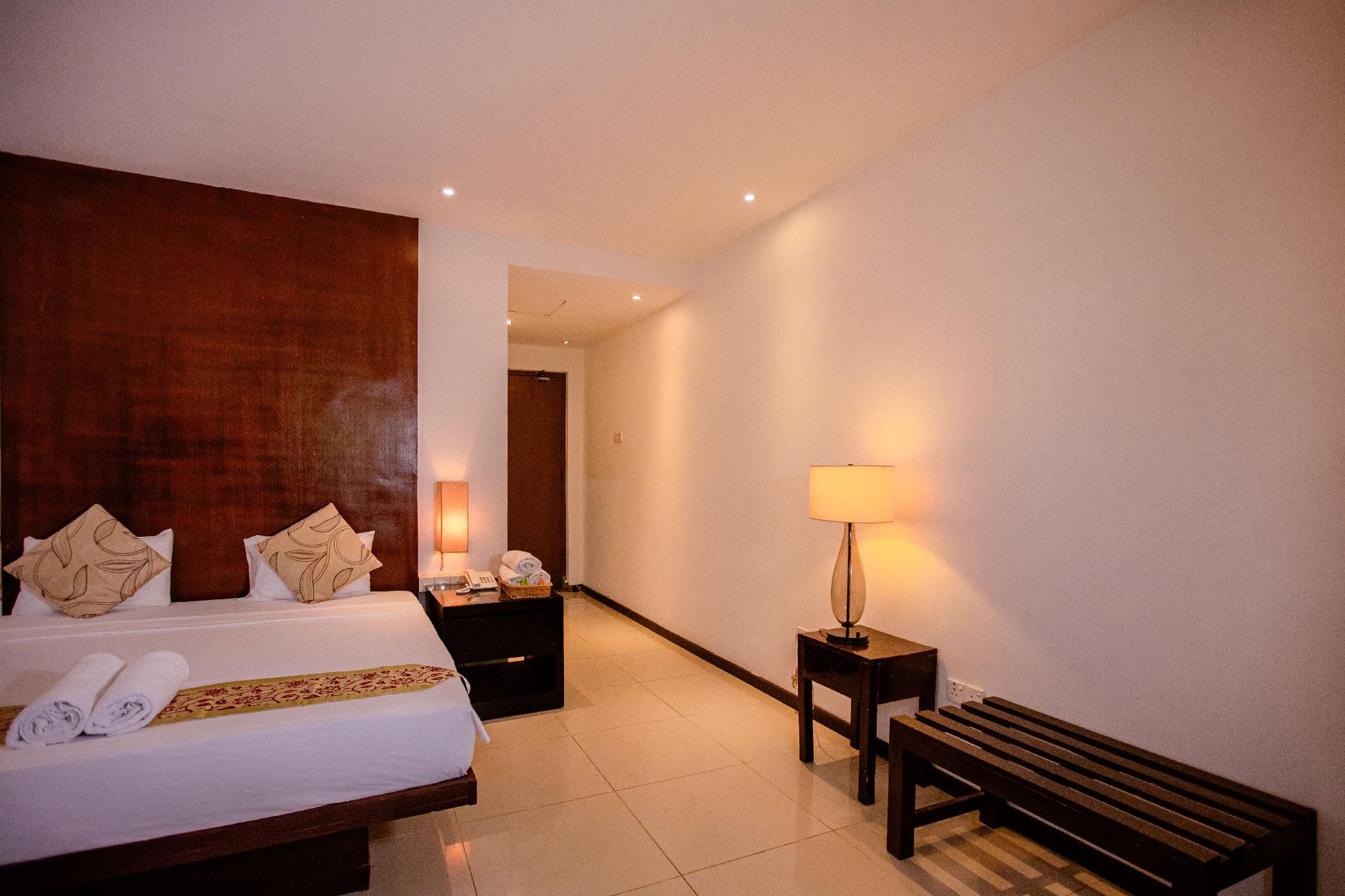 Lake Wind Resort  Garden View 2