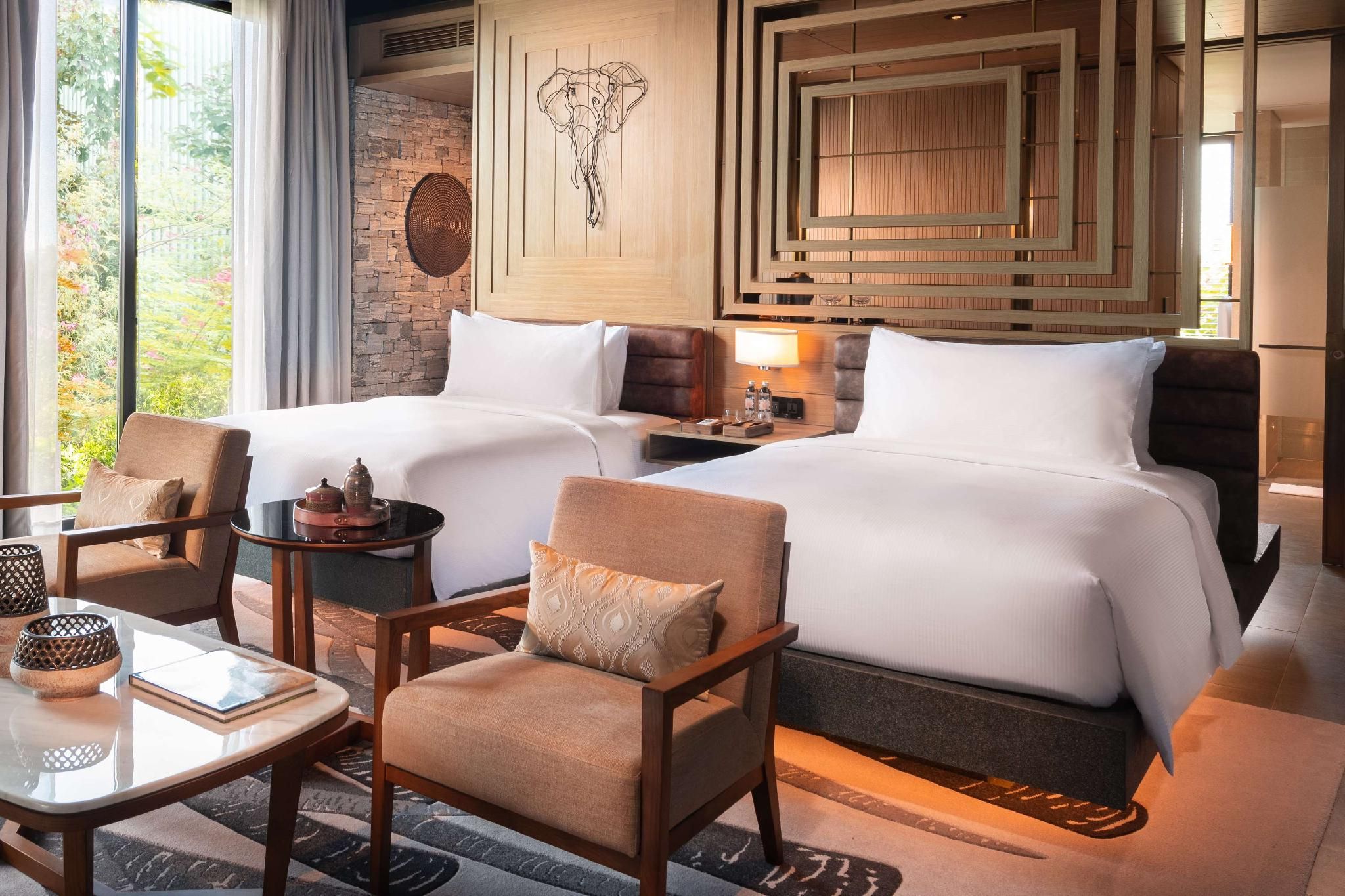 Twin Deluxe Room