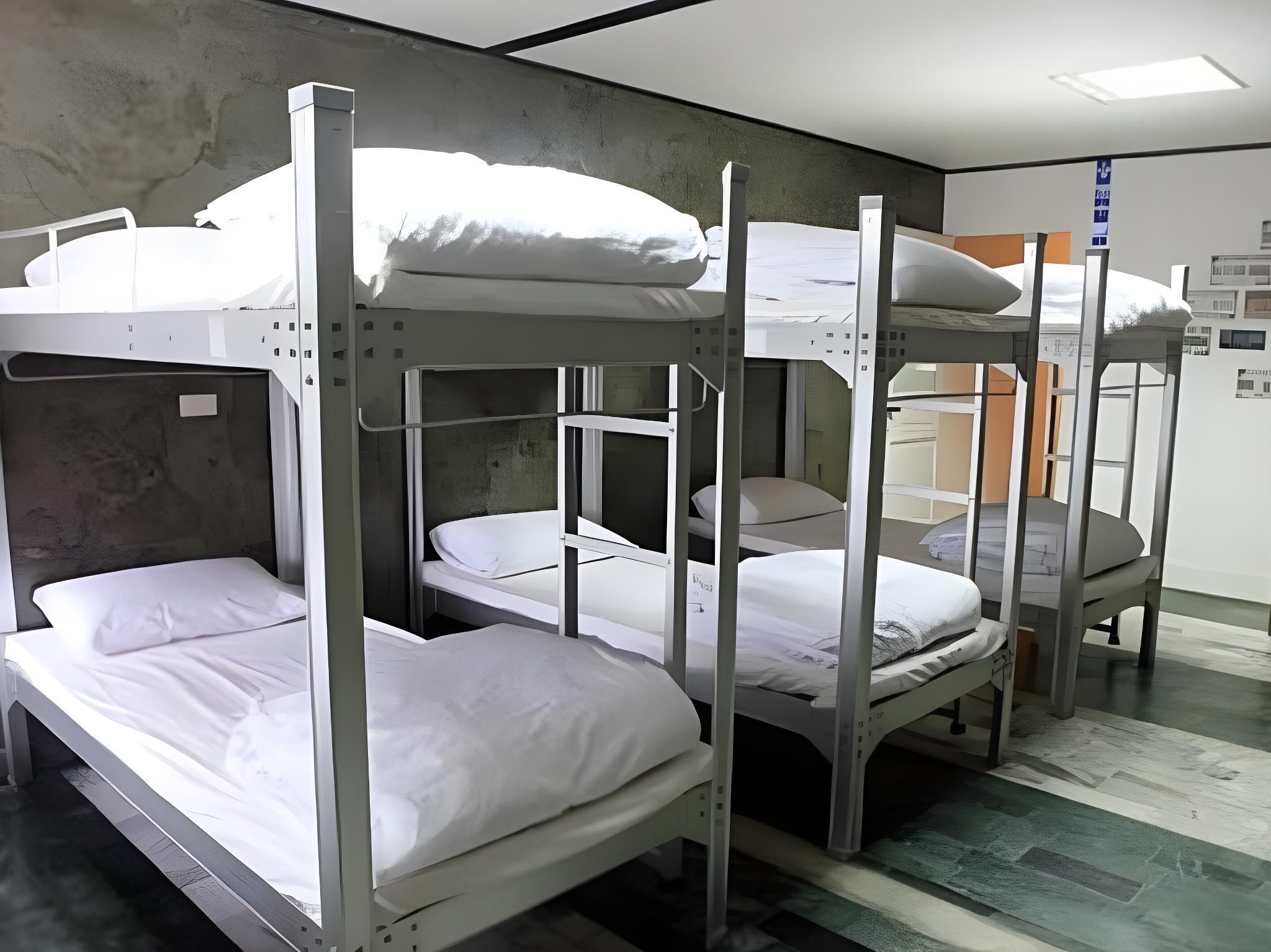 Dormitory 8-Bed