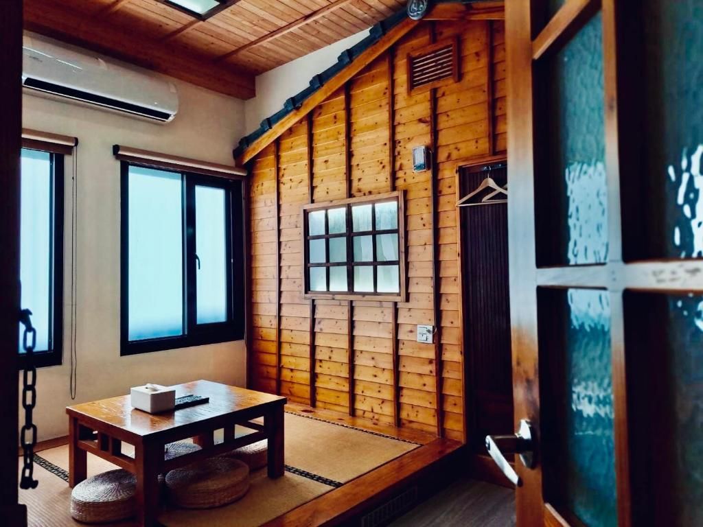Duplex Quadruple Room