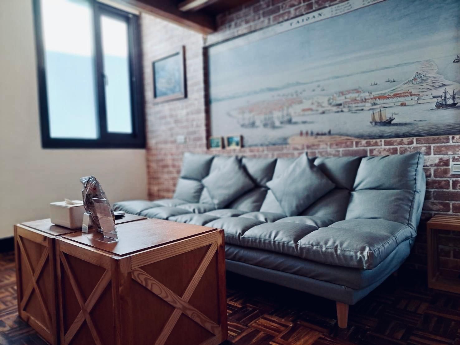 Duplex Quadruple Room B