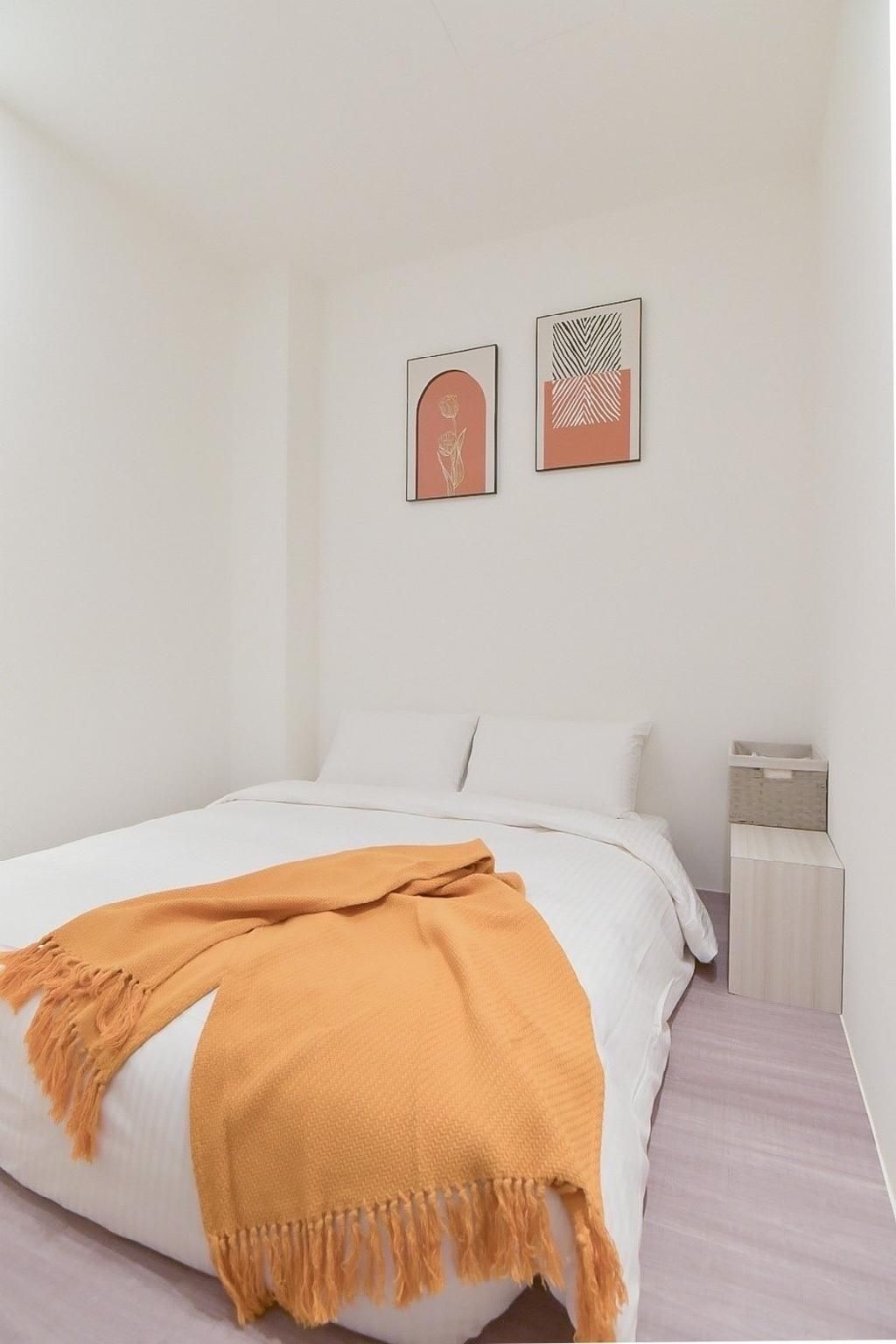 WUYU Small Double Room without Window 2