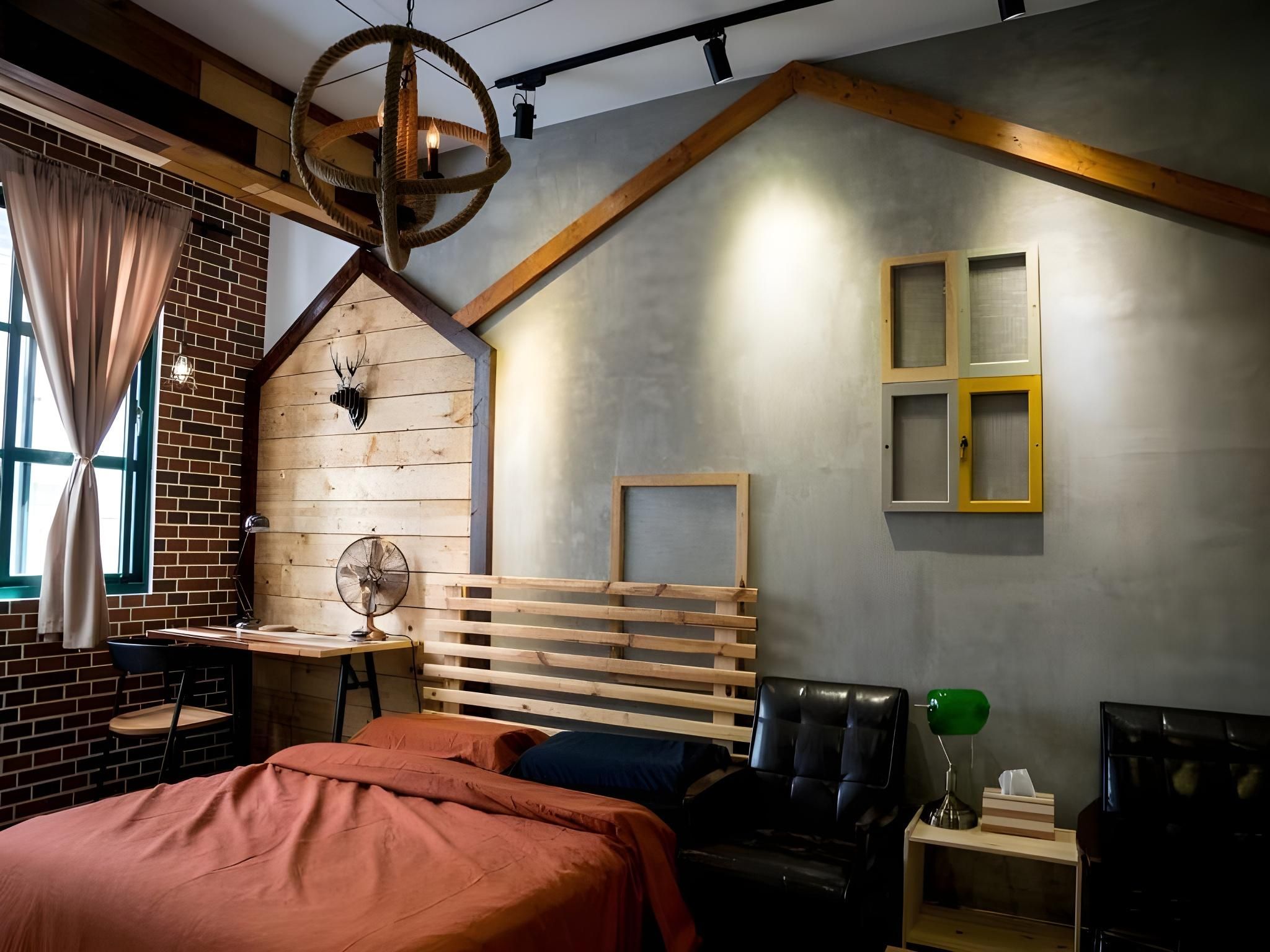 Economy Double Room with Separate Bath and Toilet