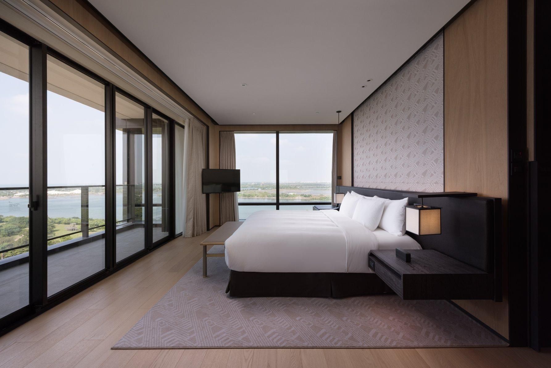 Suite with View