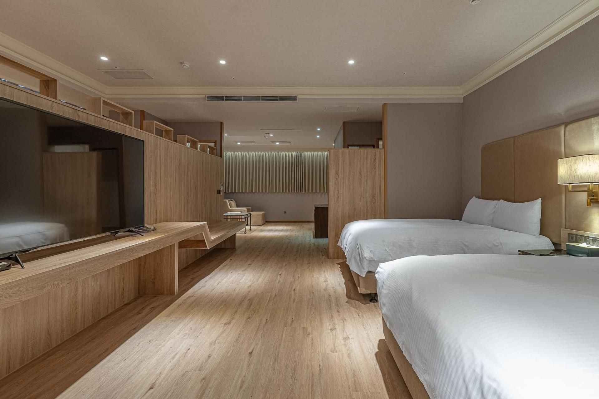 Executive Suite