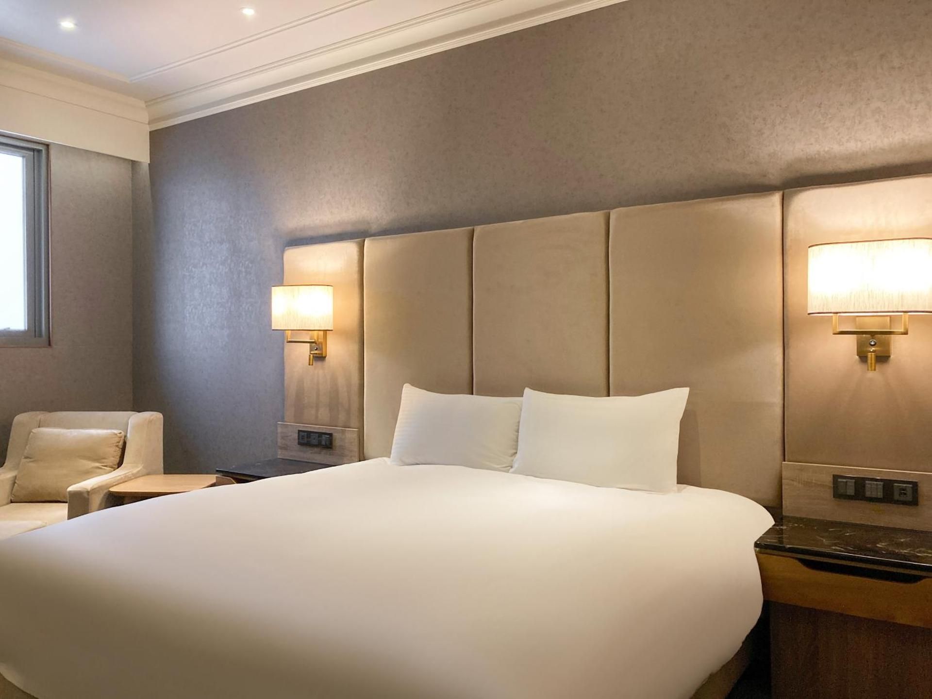 Double or Twin Room (Check-in after 20:00)