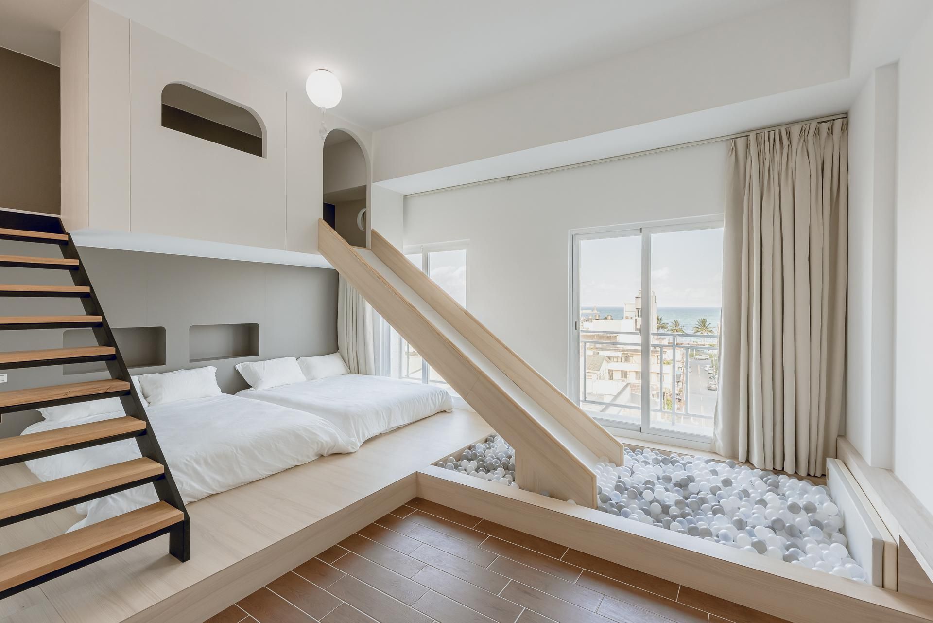 Quadruple Room with Balcony
