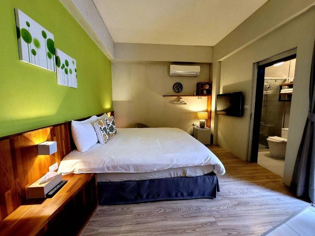 Double Room for 2 People - Non-Smoking