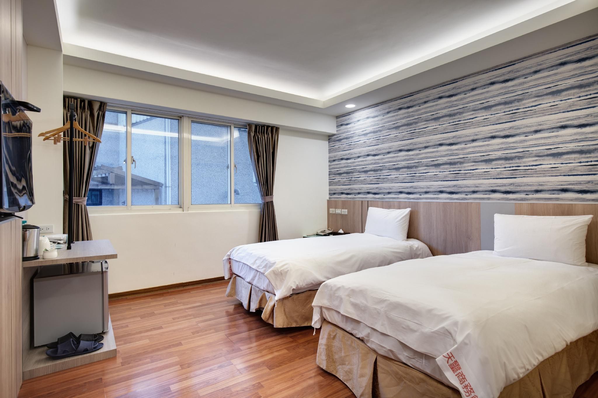 Cullinan Hotel Standard Twin Room - No Parking