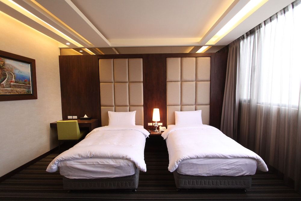 Bravo Lijing Basic Double or Twin Room 5