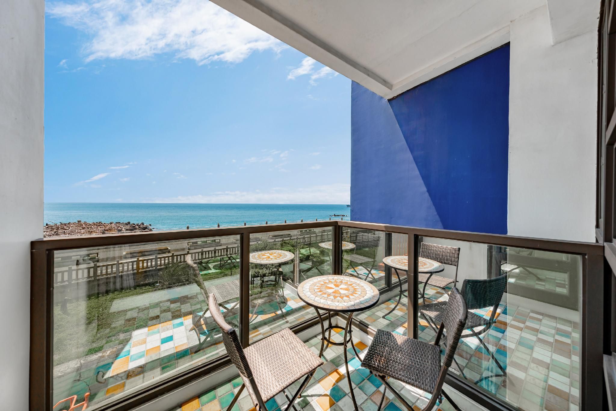 Double Room with Balcony and Sea View